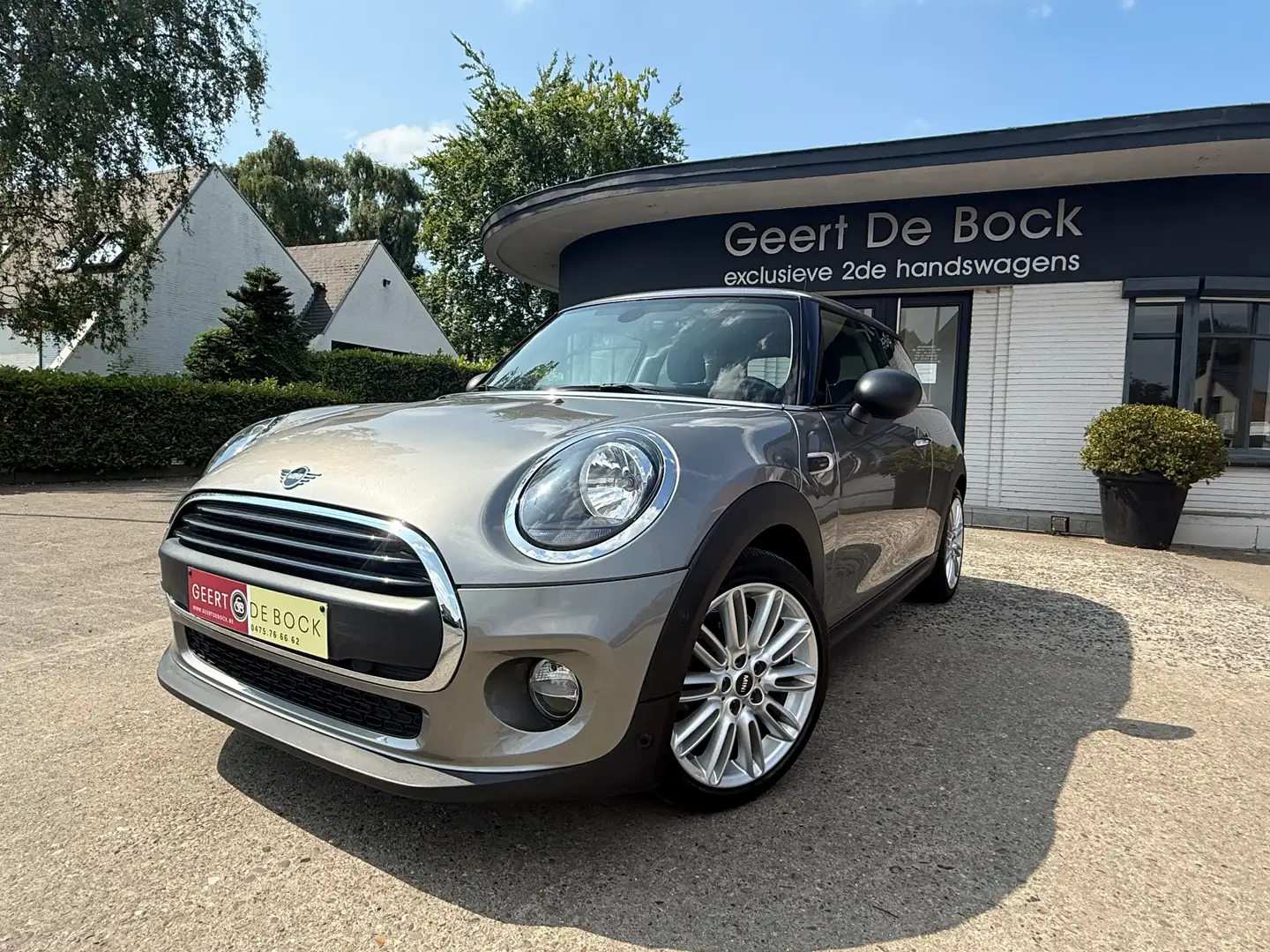 MINI One 1.5 SPORT/NAVI/17" ALU MINI /PDC V+A Zilver - 1