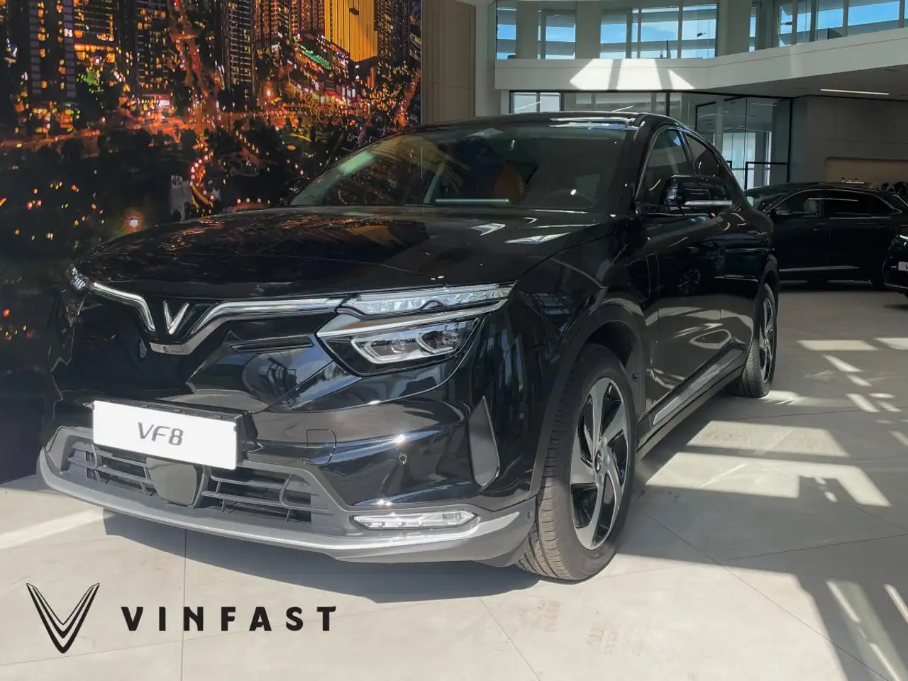 VinFast VF 8