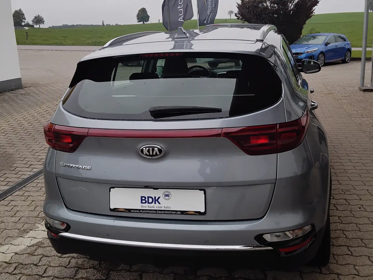 Kia Sportage Vision 2WD Grau - 1