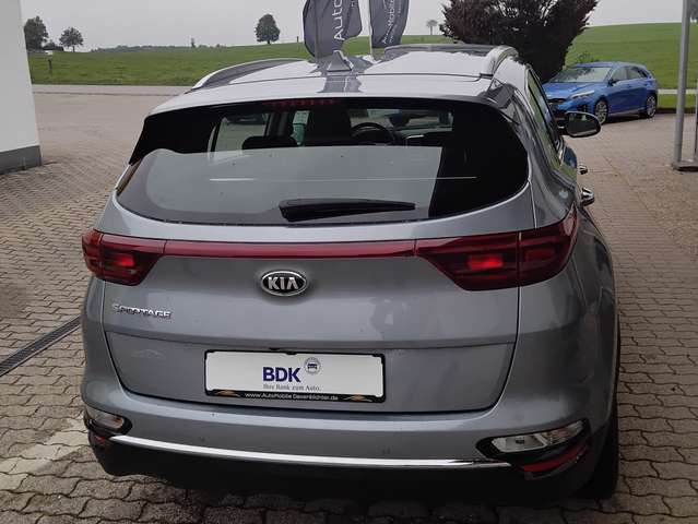 Imagine Kia Sportage Vision 2WD