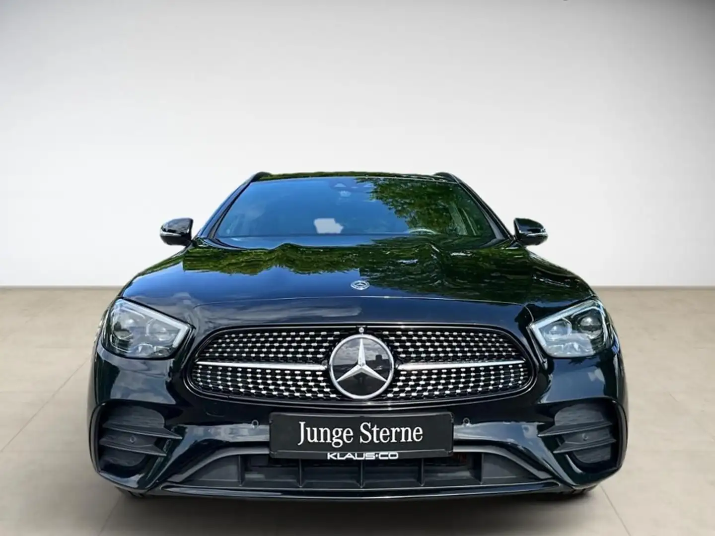 Mercedes-Benz E 300 de T-Modell Pano HUD Night ACC PDC SHZ Schwarz - 2