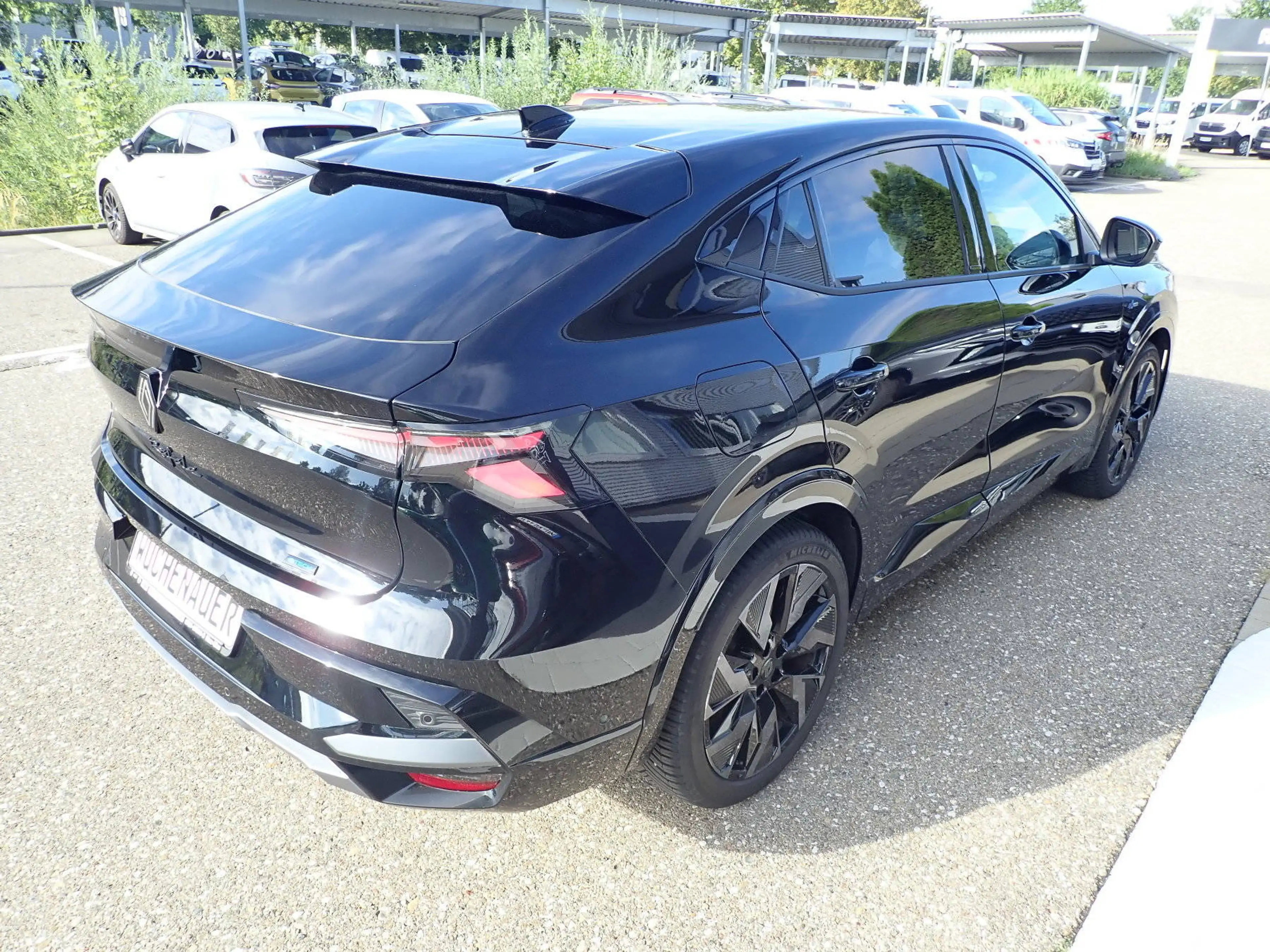 Renault Rafale Esprit Alpine 300 E-Tech PlugIn 4x4 — photo 4
