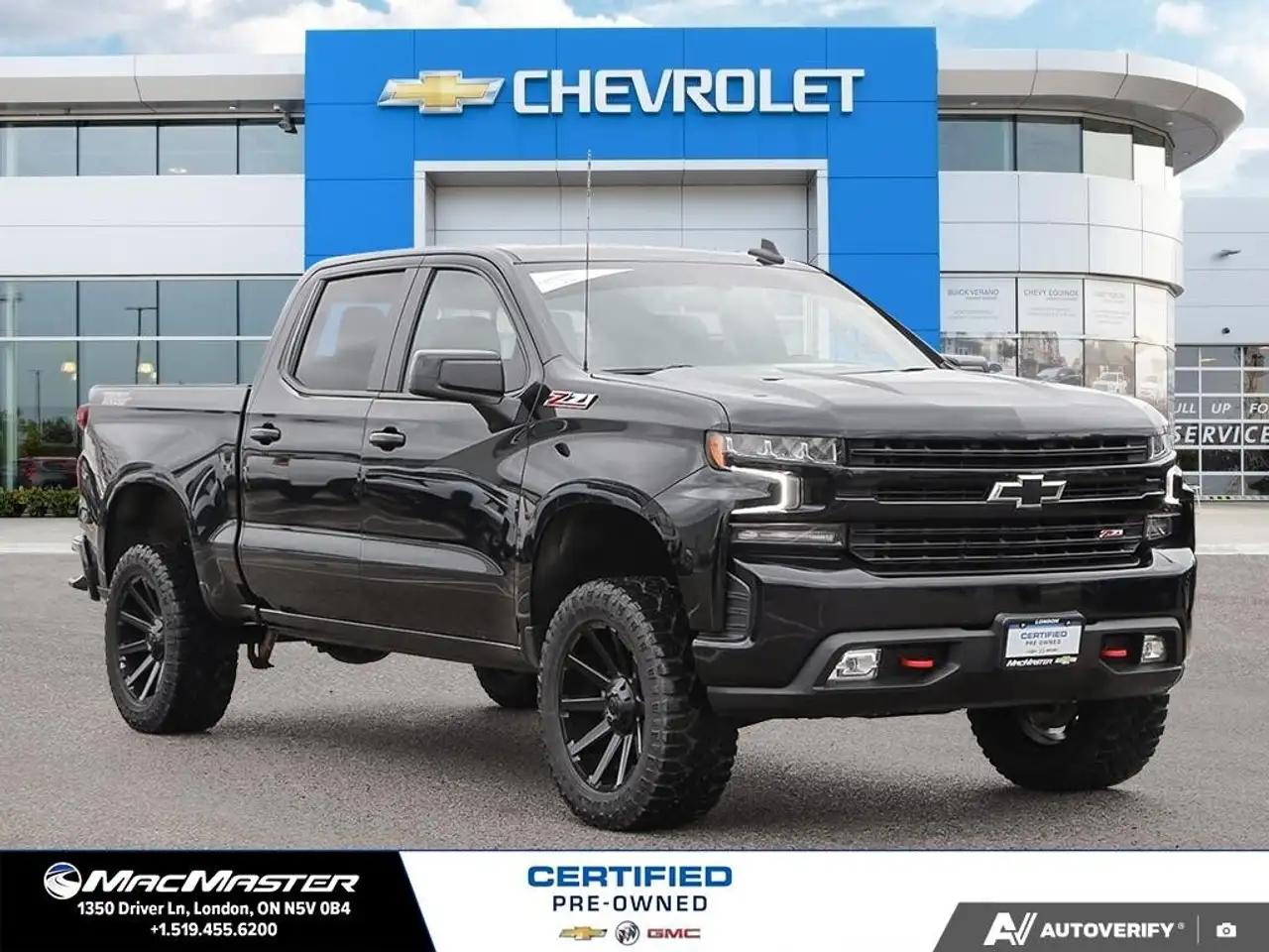 Chevrolet Silverado 1500 снимка Chevrolet Silverado 1500