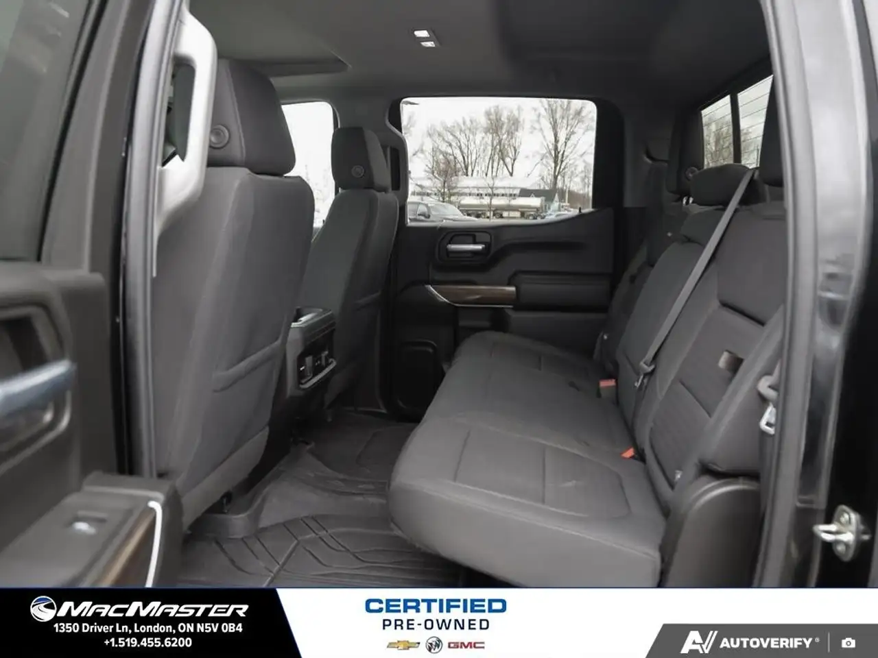 Chevrolet Silverado 1500 снимка Chevrolet Silverado 1500