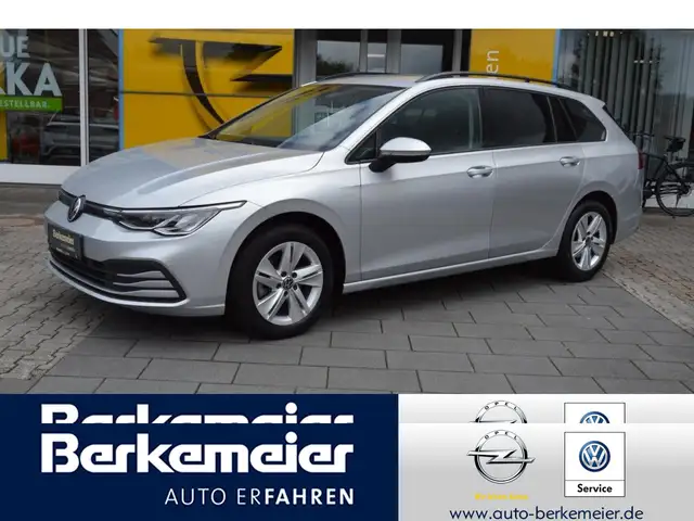 Volkswagen Golf Variant Golf VIII Variant Life eTSI NAVI / KLIMA / SHZ /