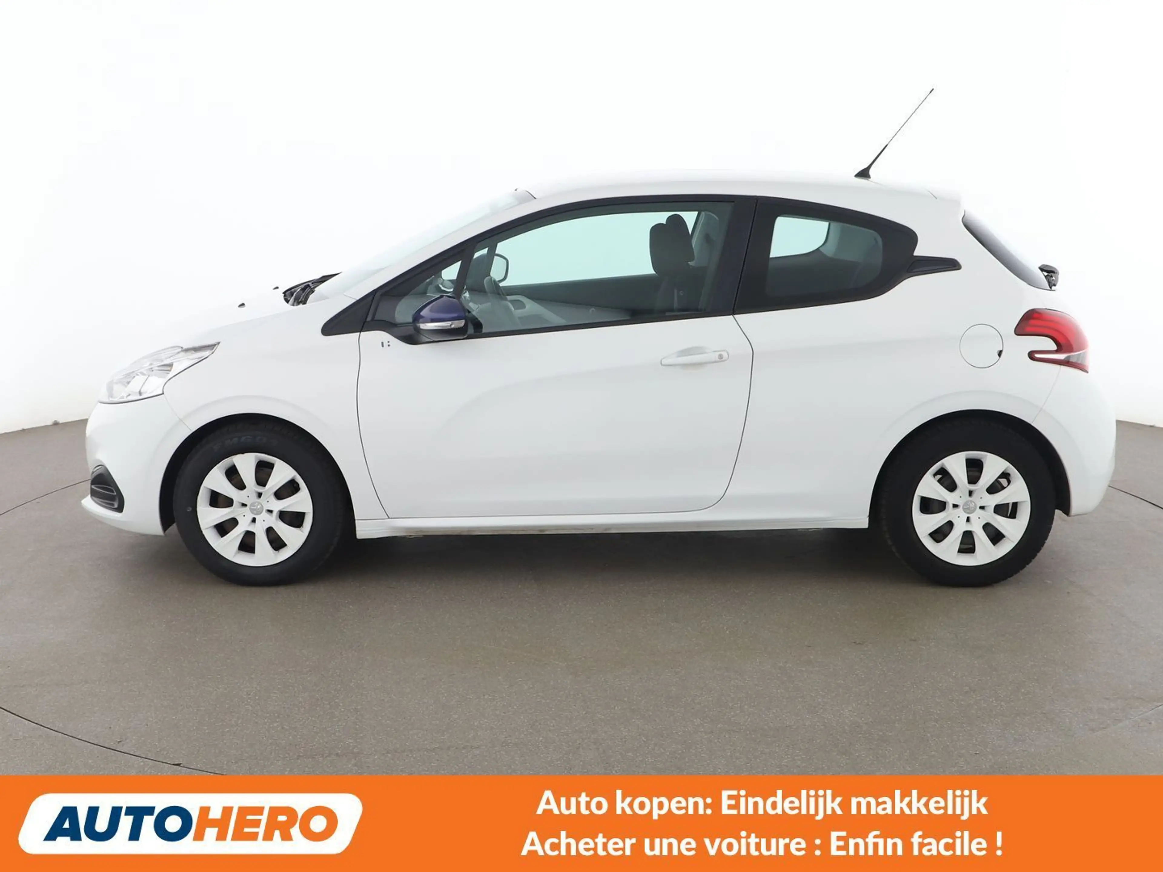 Peugeot 208 1.0 VTi Like — photo 3