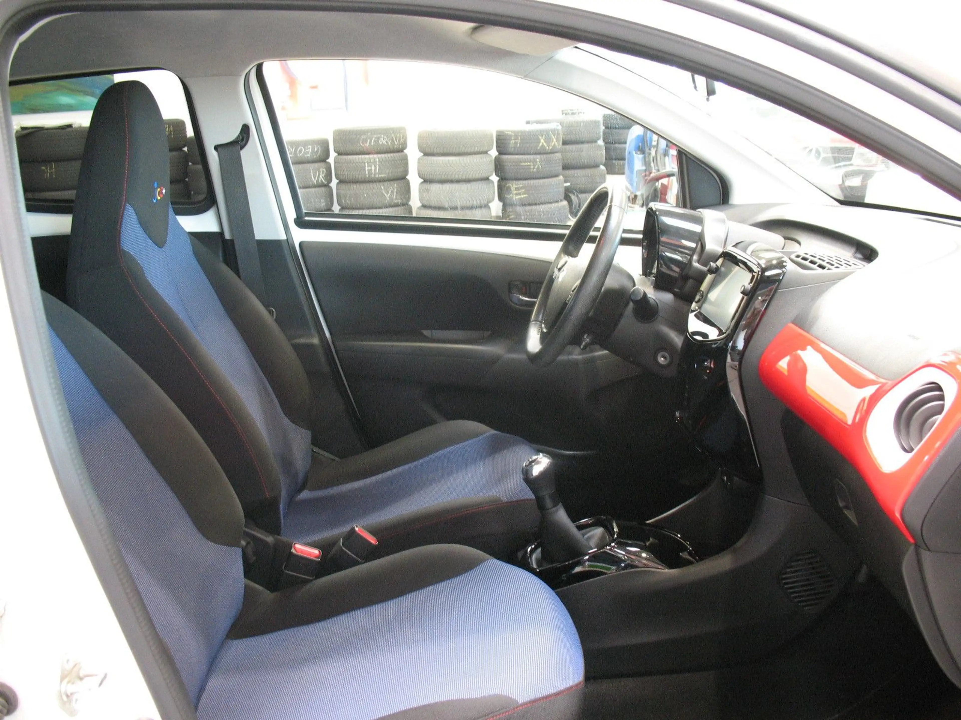 Citroen C1 VTi 72 S&S JCC+ *KLIMA*BLUETOOTH* — photo 7
