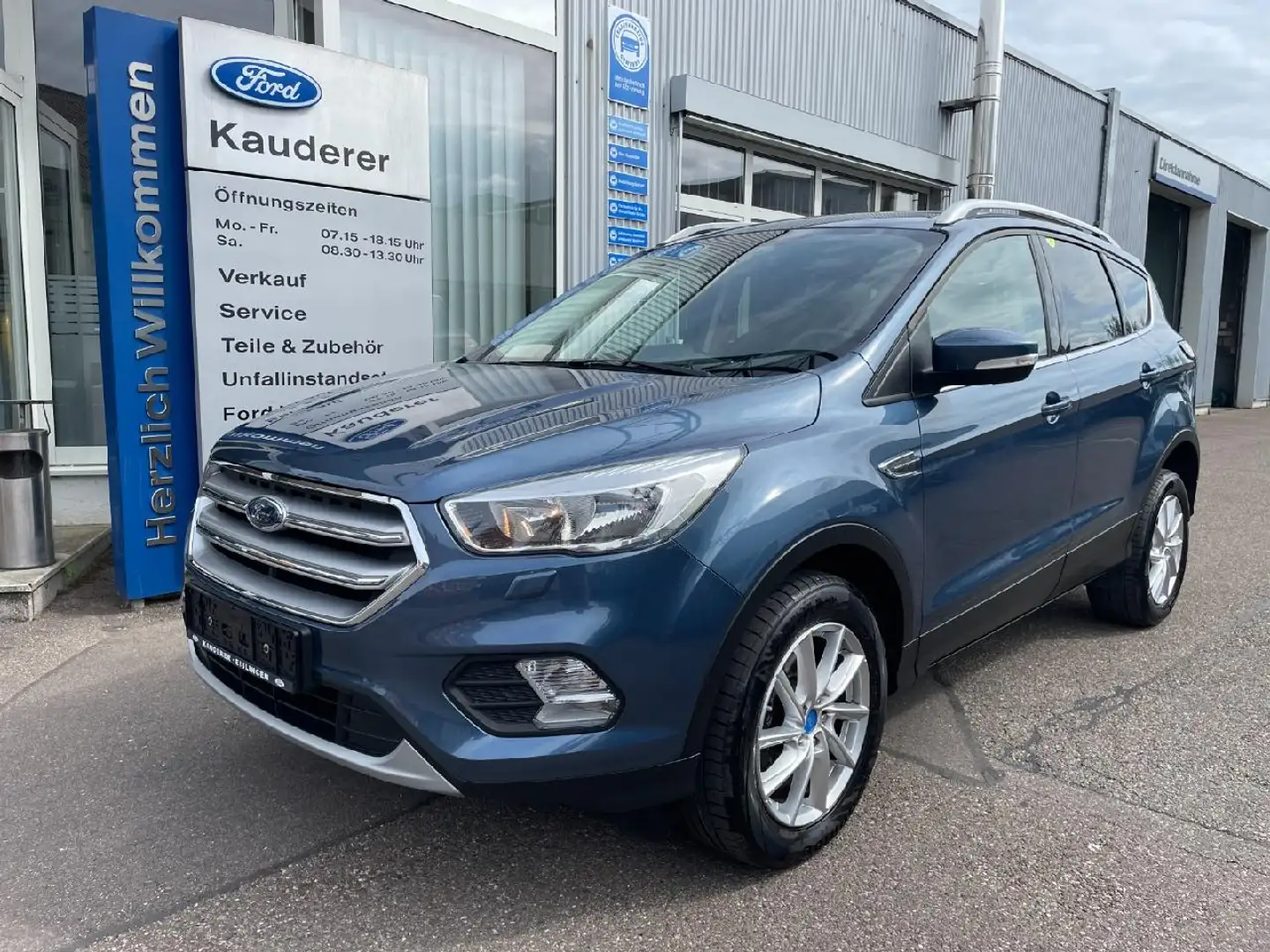 Ford Kuga Trend - 1