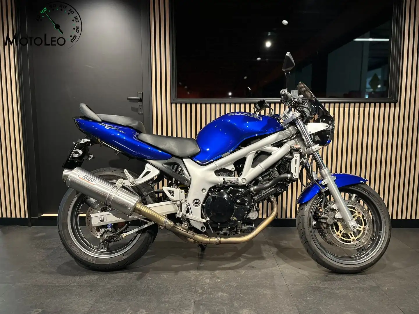 Suzuki SV 650 Blauw - 1
