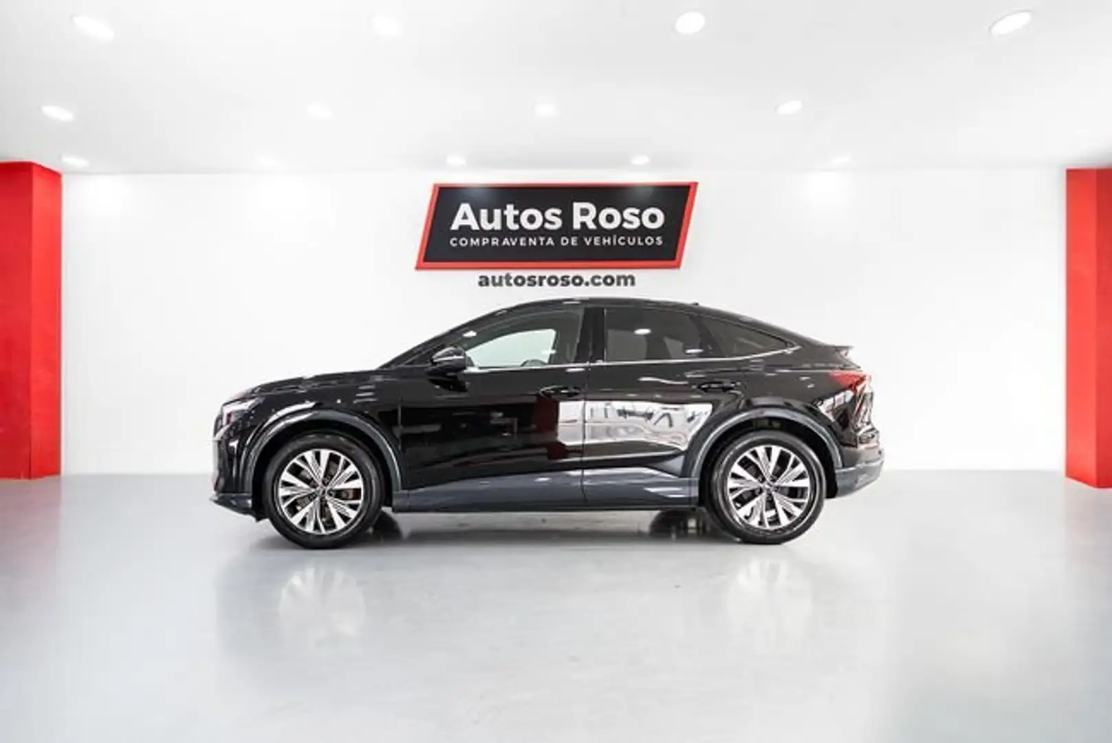 Audi Q4 e-tron 40 Advanced 82KWh Negro - 2