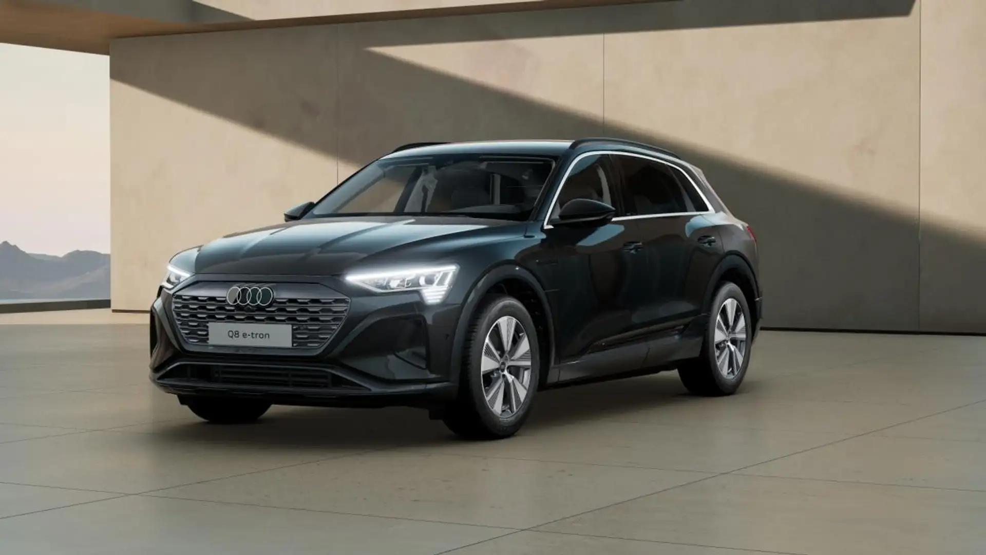 Audi Q8 e-tron Advanced 55 quattro, Matrix-LED, Leder, B&O, 8-Fac Schwarz - 1