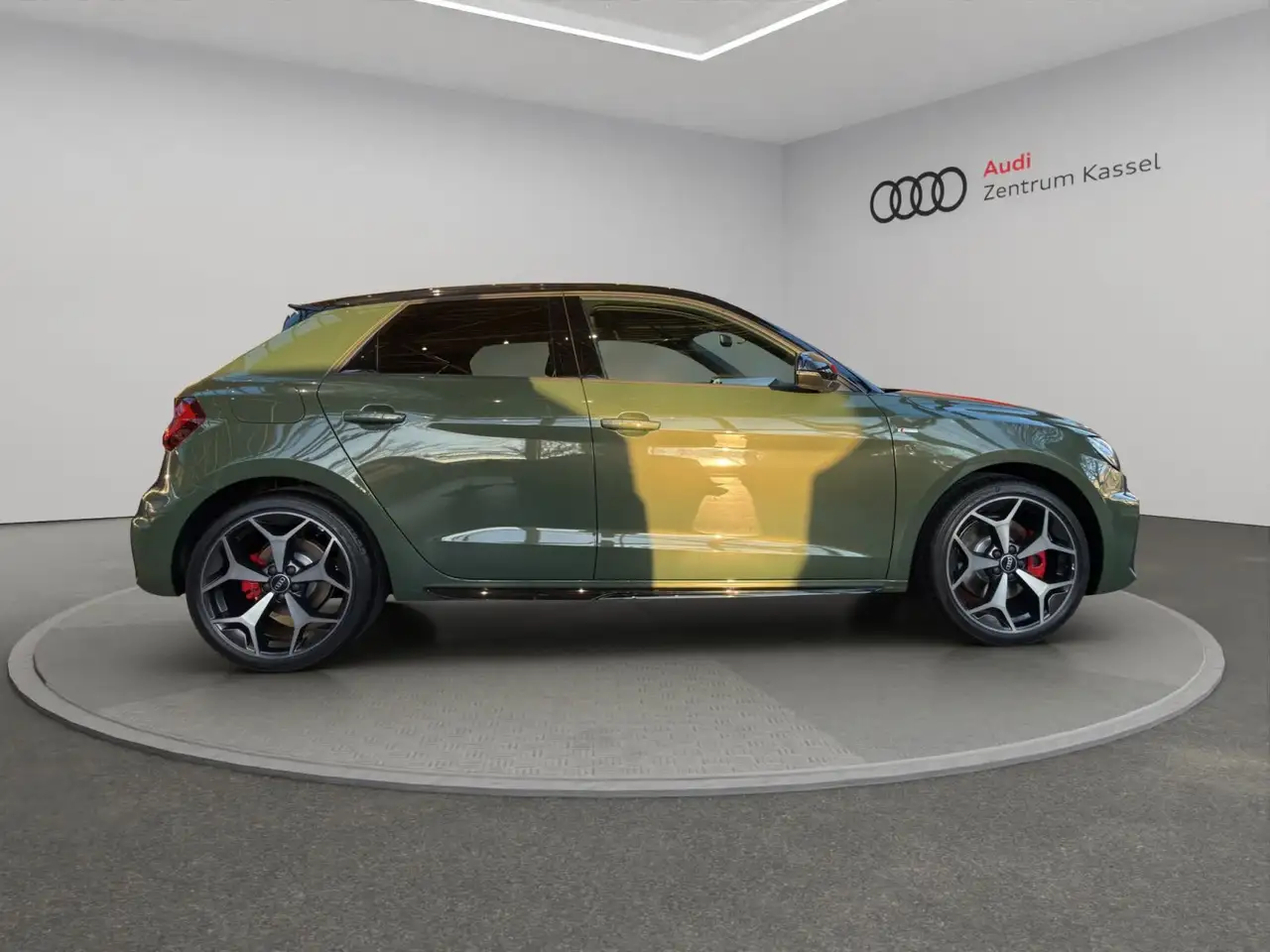 Audi A1 SB S line 40 TFSI LED Navi Sonos Kamera 18" 6