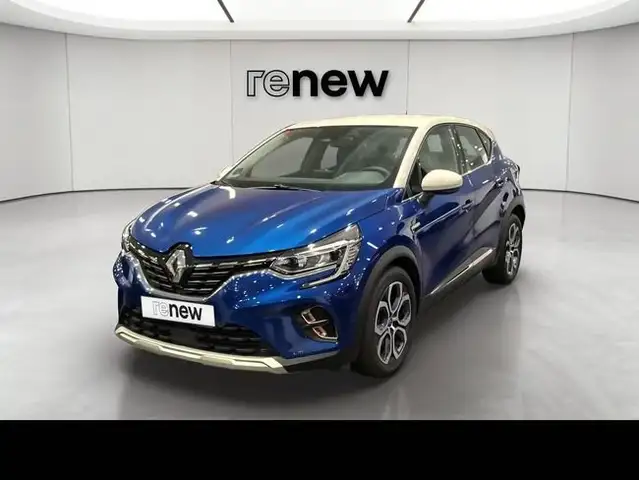 2021 Renault Captur in Blue for sale