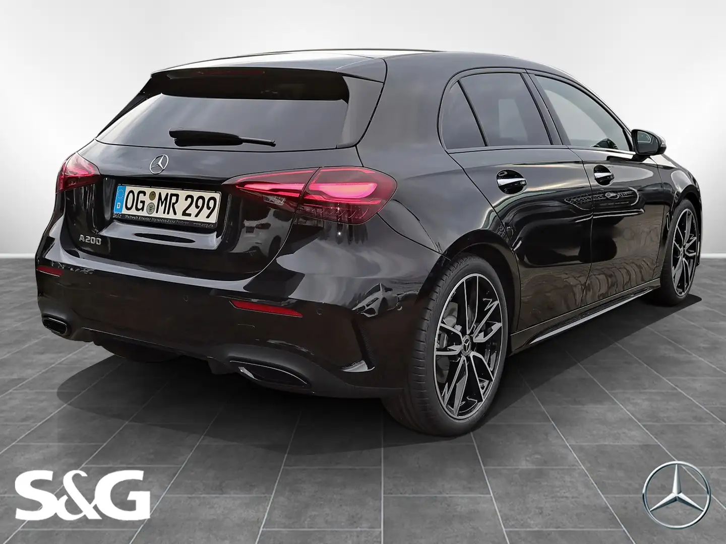 Mercedes-Benz A 200 AMG MBUX+RüKam+M-LED+AHK+Distro+Night+19 Schwarz - 2