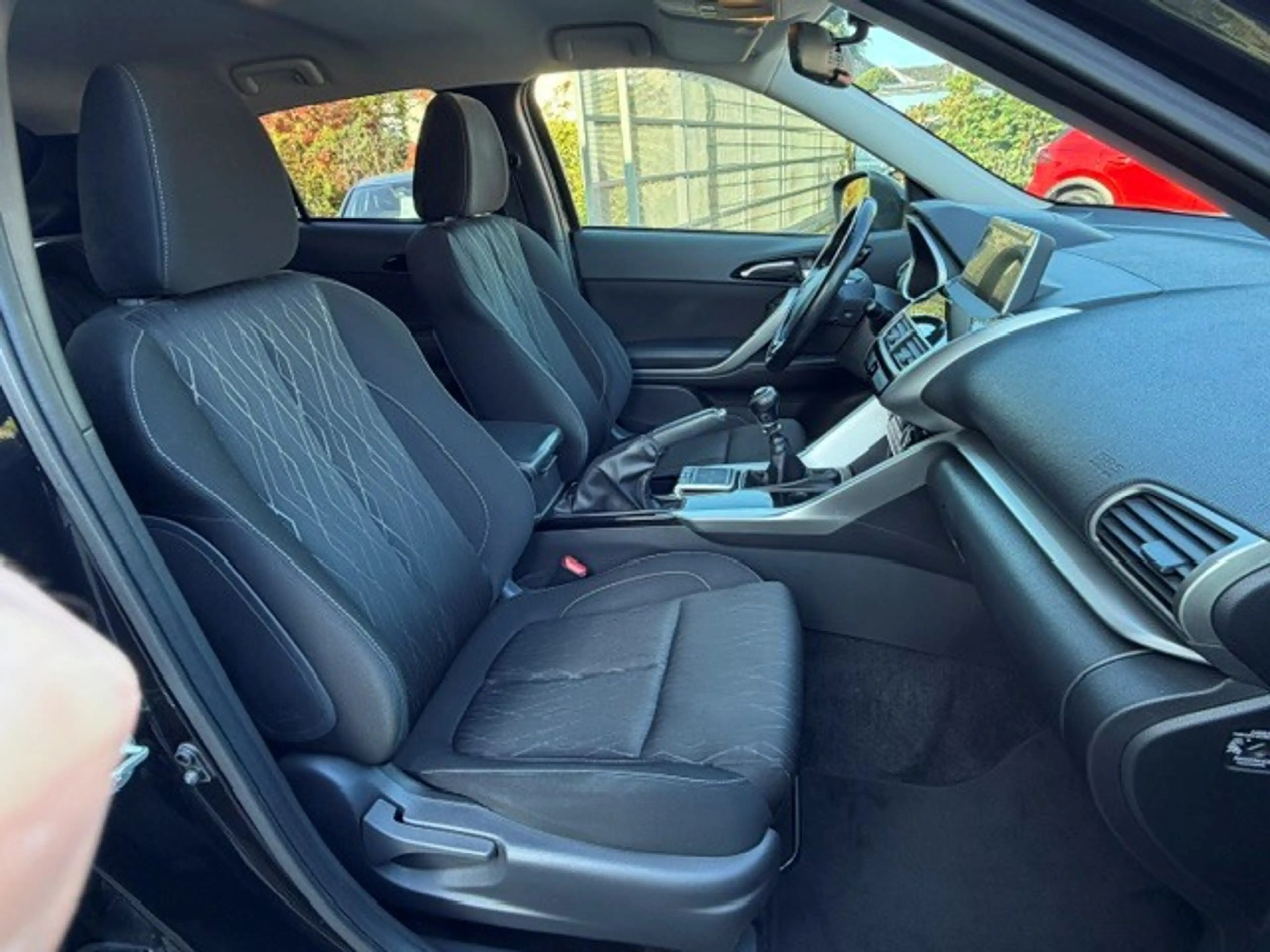 Mitsubishi Eclipse Cross Eclipse Cross 1.5T 2WD Intense App.Connect/PDC V&A/1E eigenaar/Volledige ondehoudshistoriek — photo 14