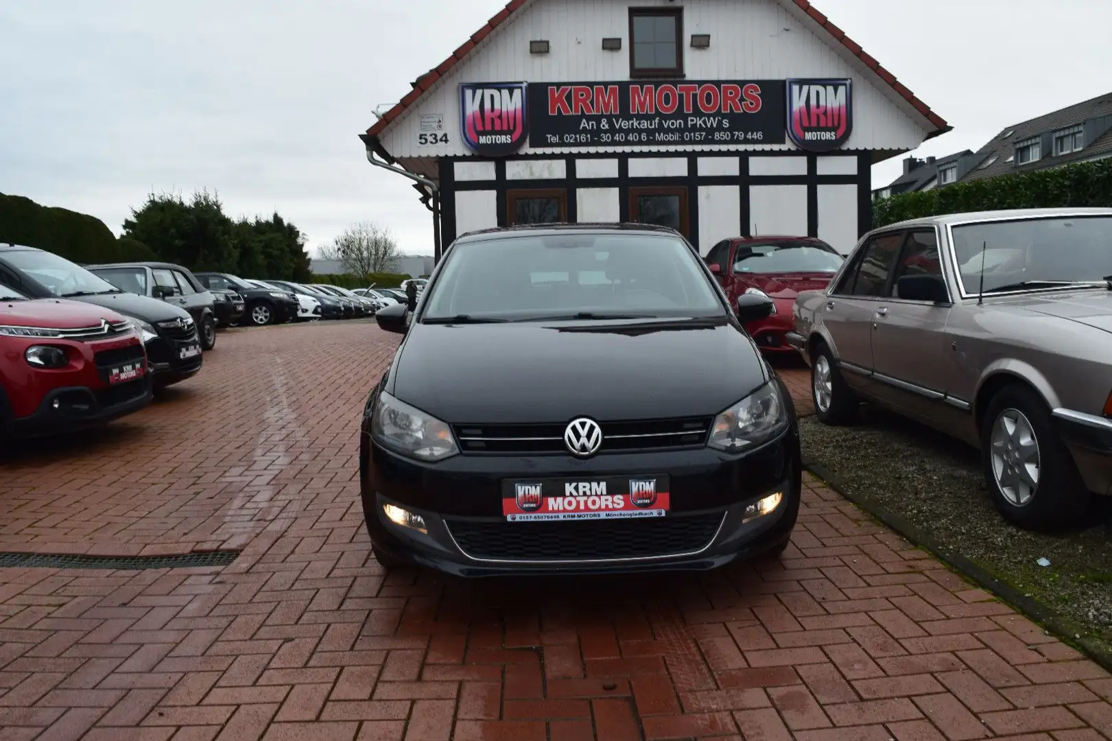 Volkswagen Polo V NAVI, KLIMAAUTOMATIK, ISOFIX, SITZHEIZUNG Noir - 1