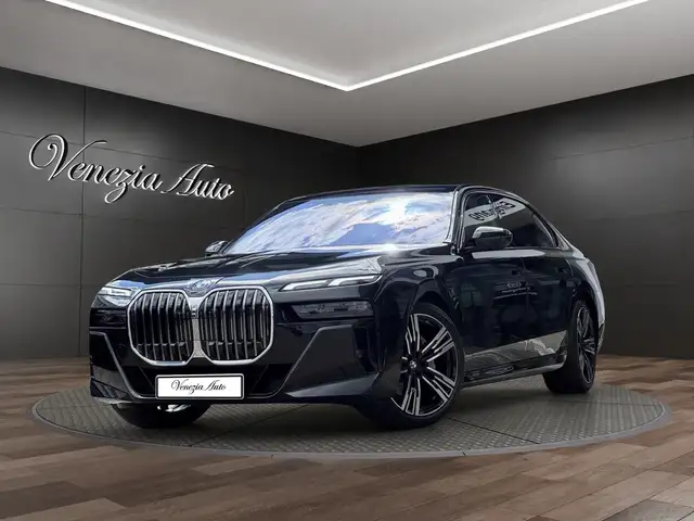 BMW 740 740d 299cv M Sport SkyPano xDrive Tetto Panoramico Pelle HUD ACC Matrix LED Memoria Keyless Ventil B&W 360 Ambient Pneum