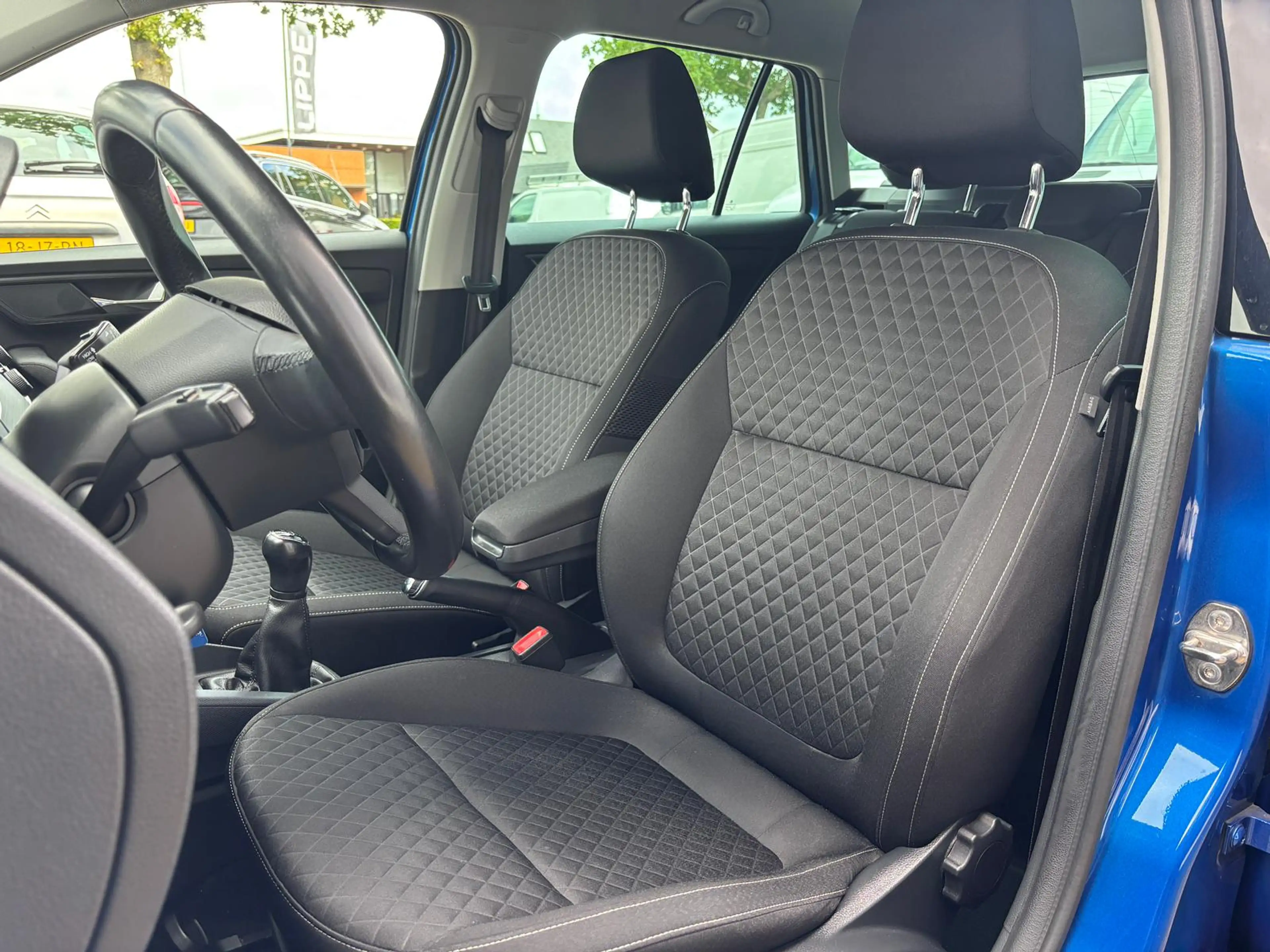 Skoda Fabia Combi 1.2 TSI Drive | Apple Carplay | Parkeersenso — photo 2