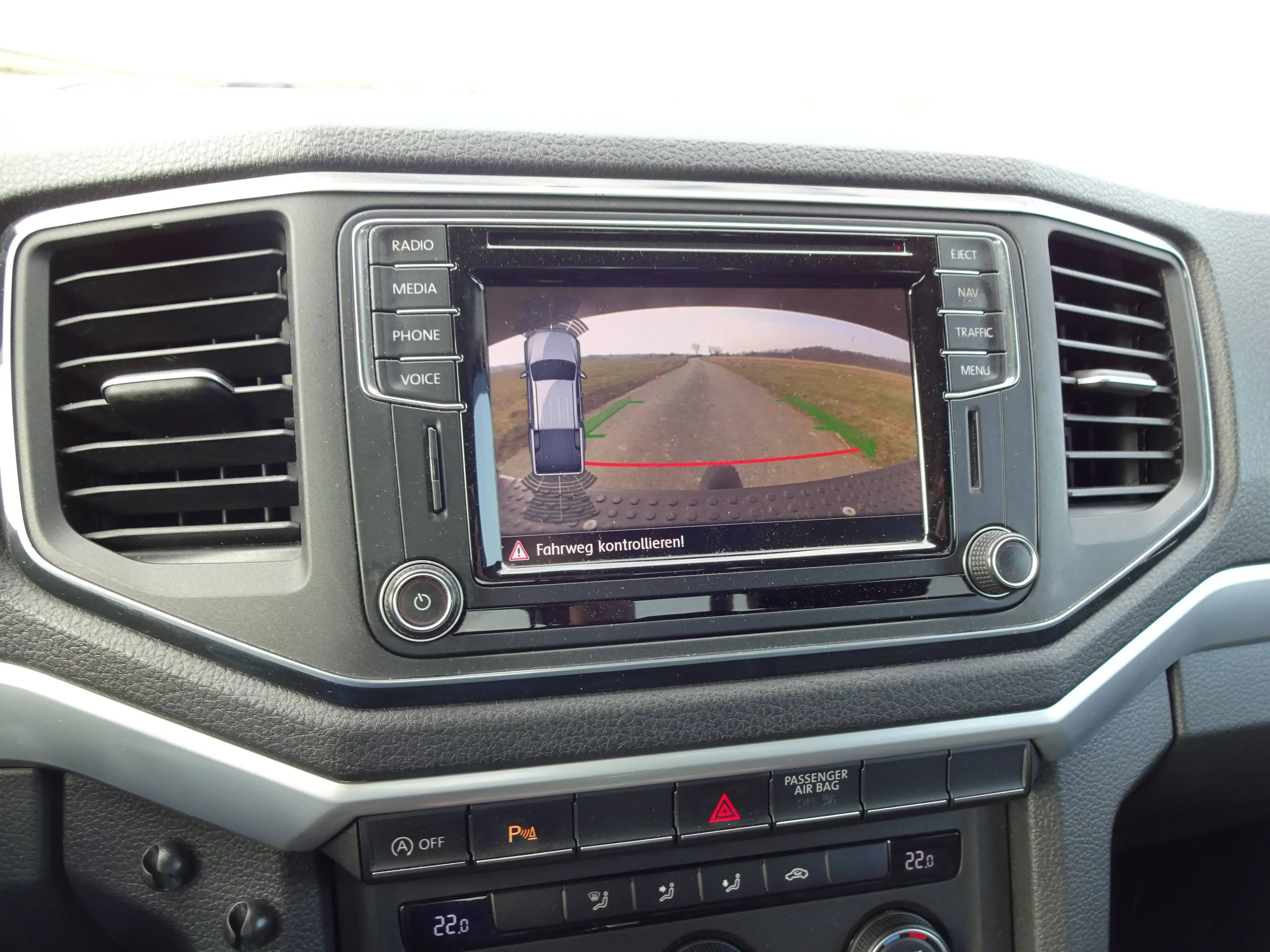 Volkswagen Amarok Highline 4Motion DoubleCab — photo 14