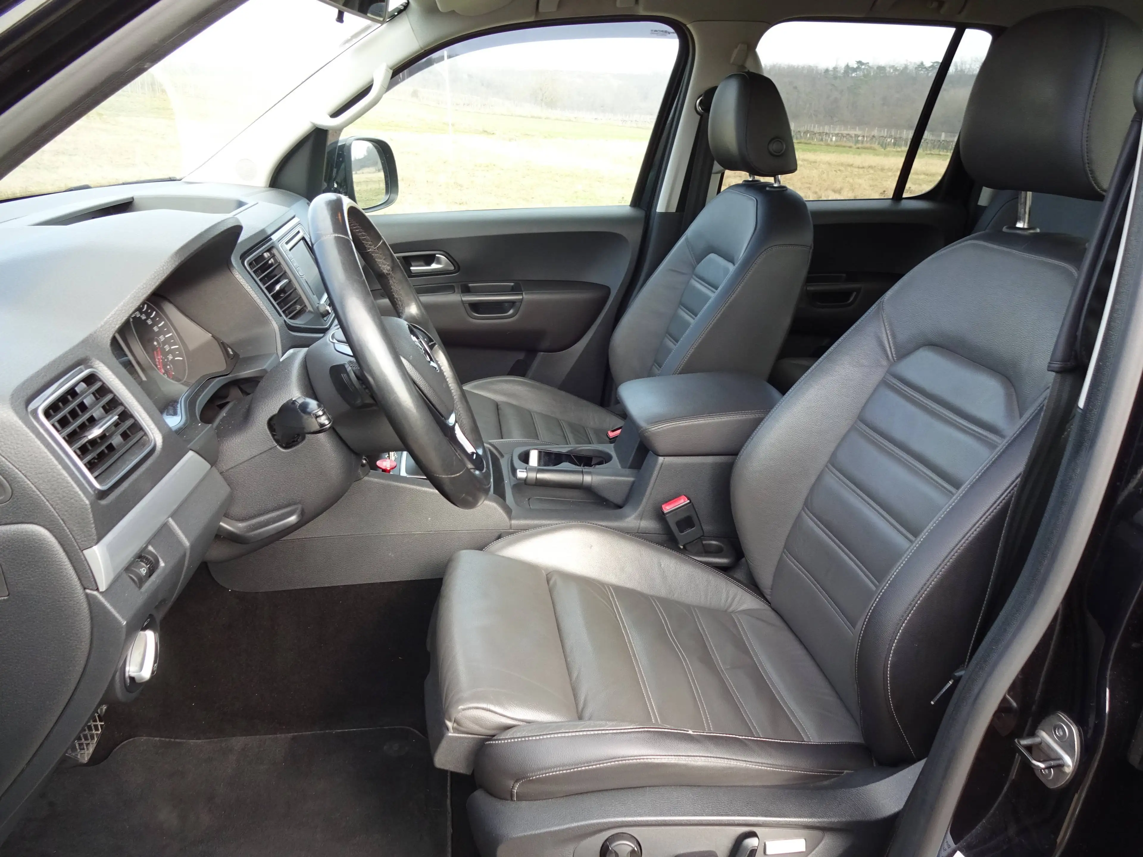 Volkswagen Amarok Highline 4Motion DoubleCab — photo 9