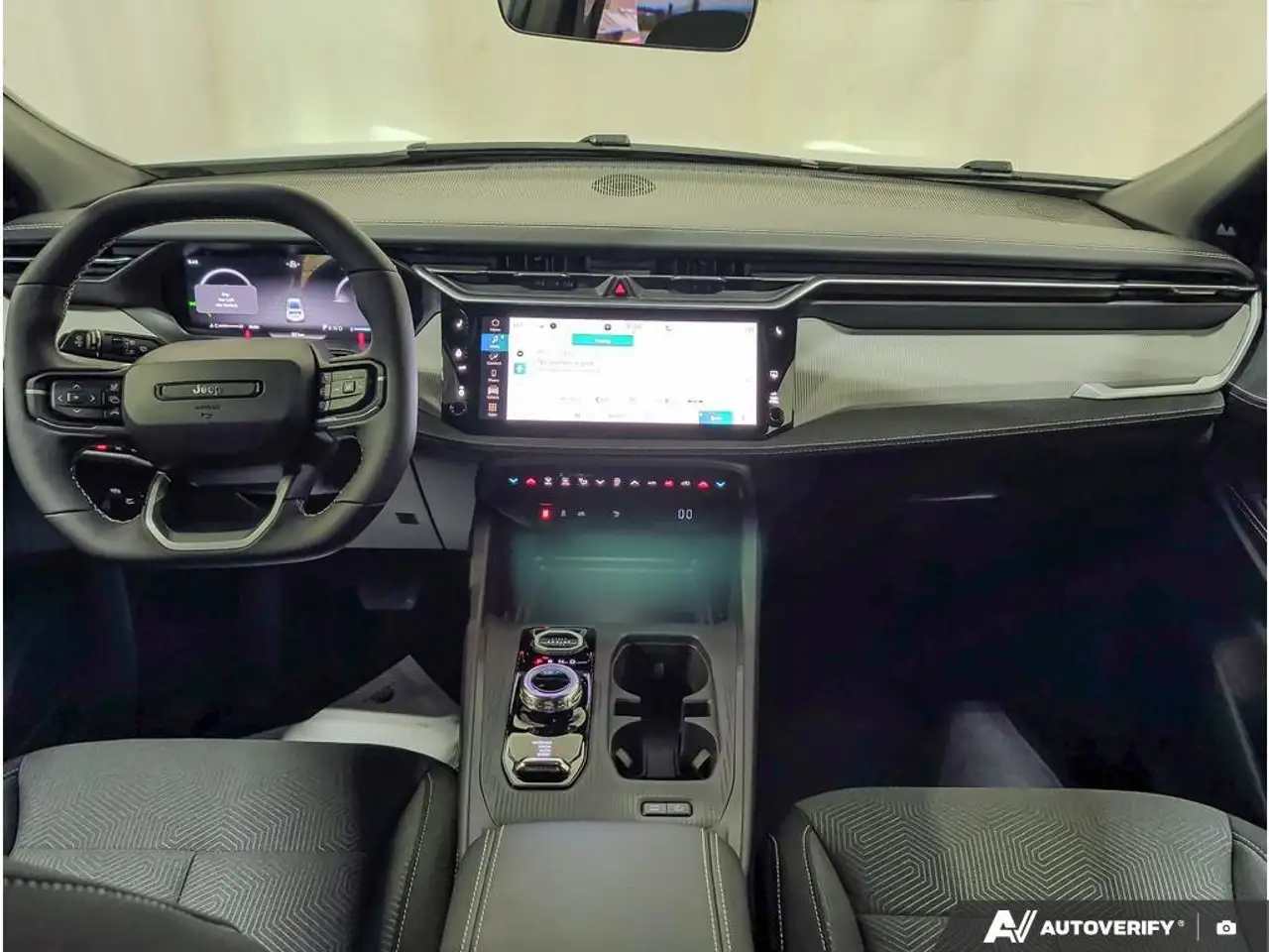 Jeep Cherokee снимка Jeep Cherokee