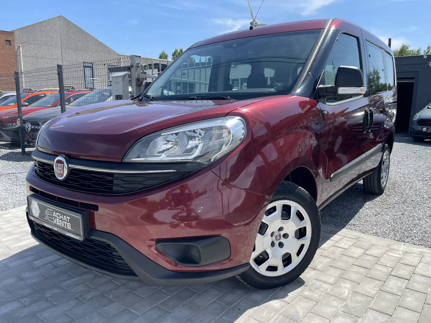 Fiat Doblo 1.4i-Monospace-Airco Rojo - 1