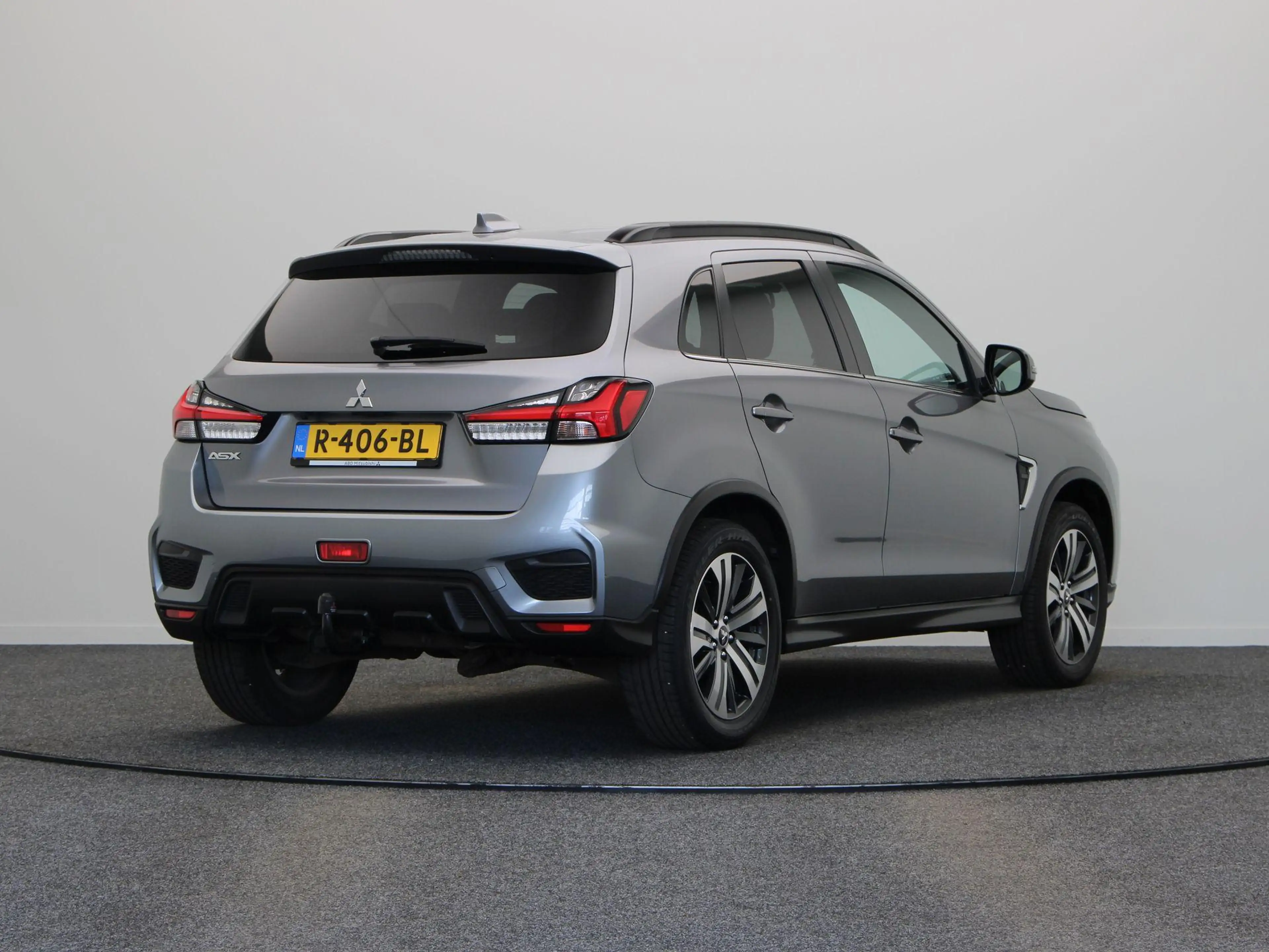 Mitsubishi ASX 2.0 Intense | Stoelverwarming | Achteruitrij Camer — photo 11