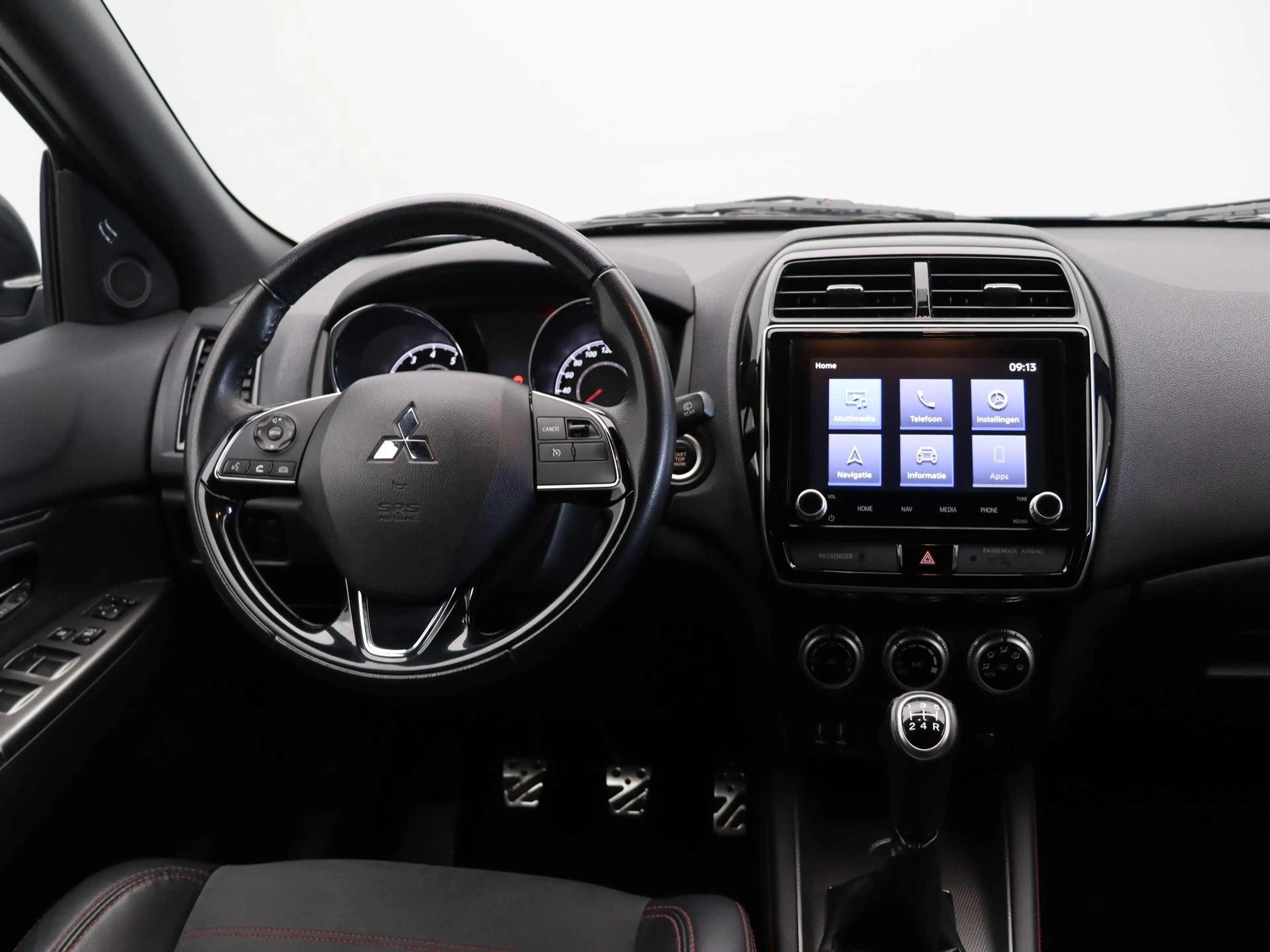 Mitsubishi ASX 2.0 Intense | Stoelverwarming | Achteruitrij Camer — photo 4