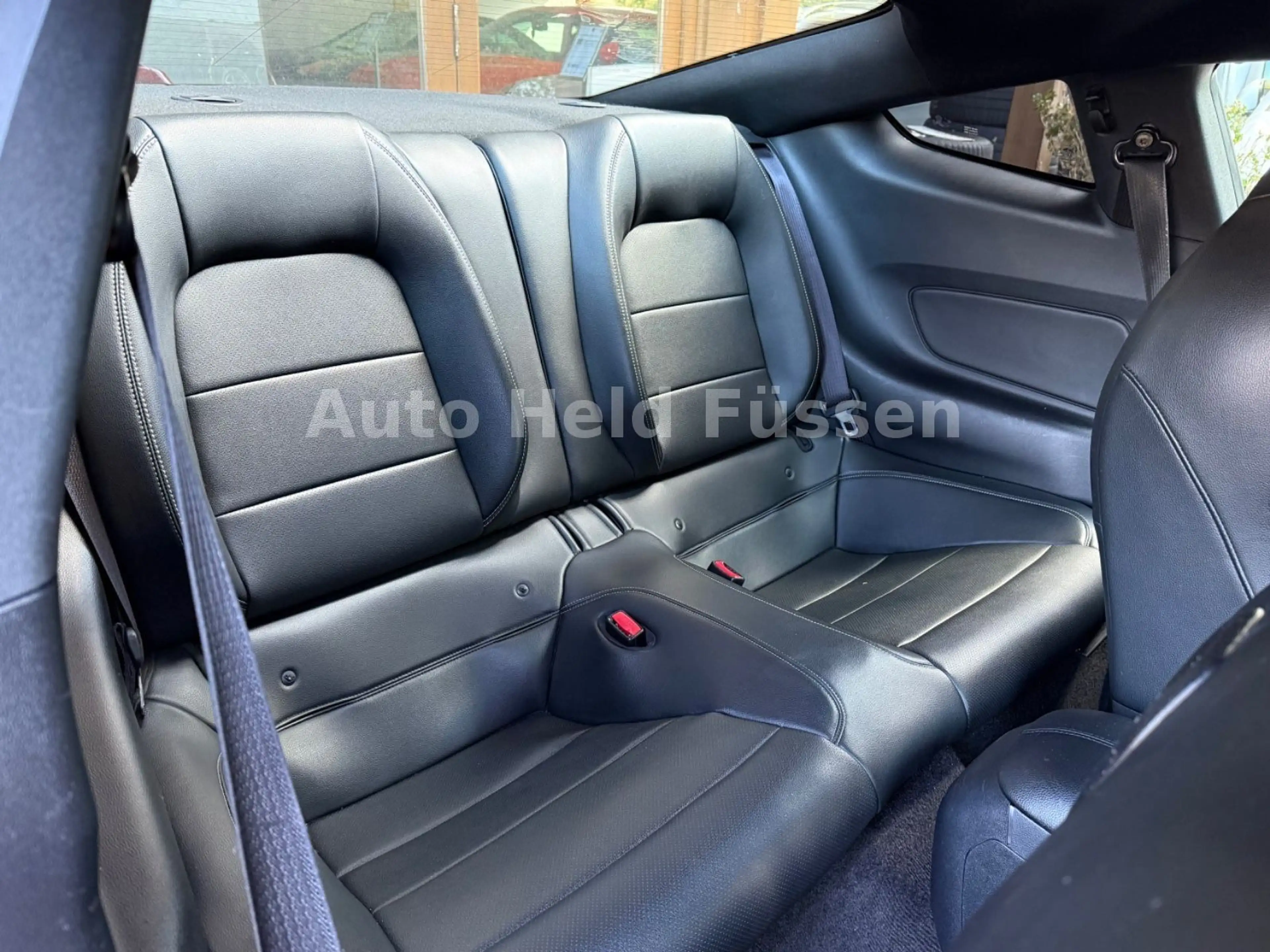 Ford Mustang Fastback 2.3 Kam Temp Recaro Sitze — photo 14