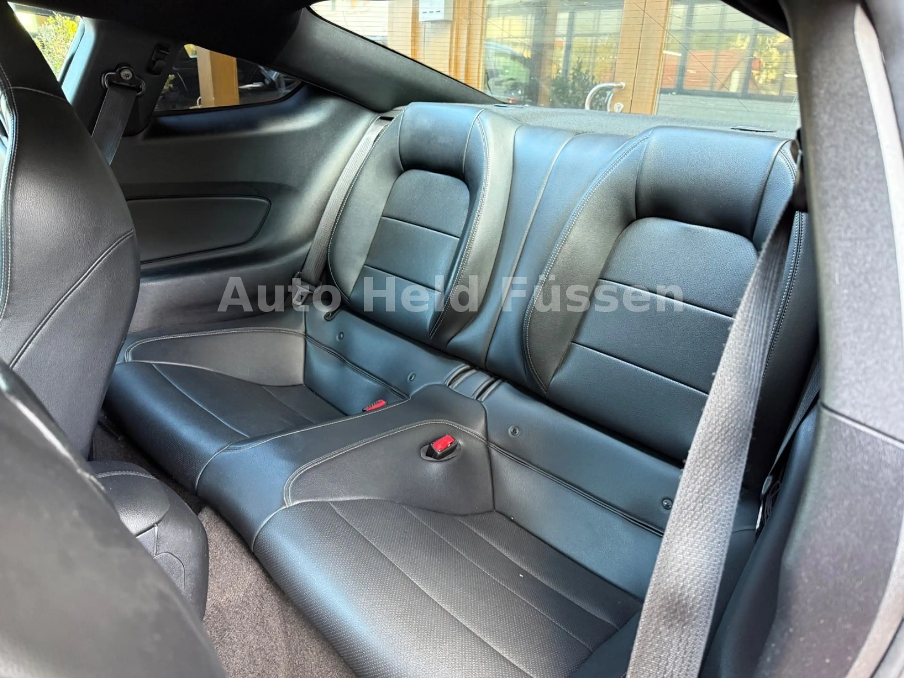 Ford Mustang Fastback 2.3 Kam Temp Recaro Sitze — photo 13
