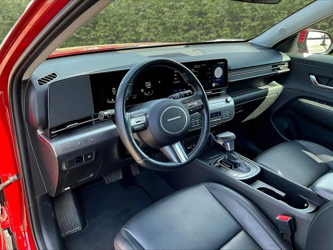 Hyundai KONA снимка Hyundai KONA