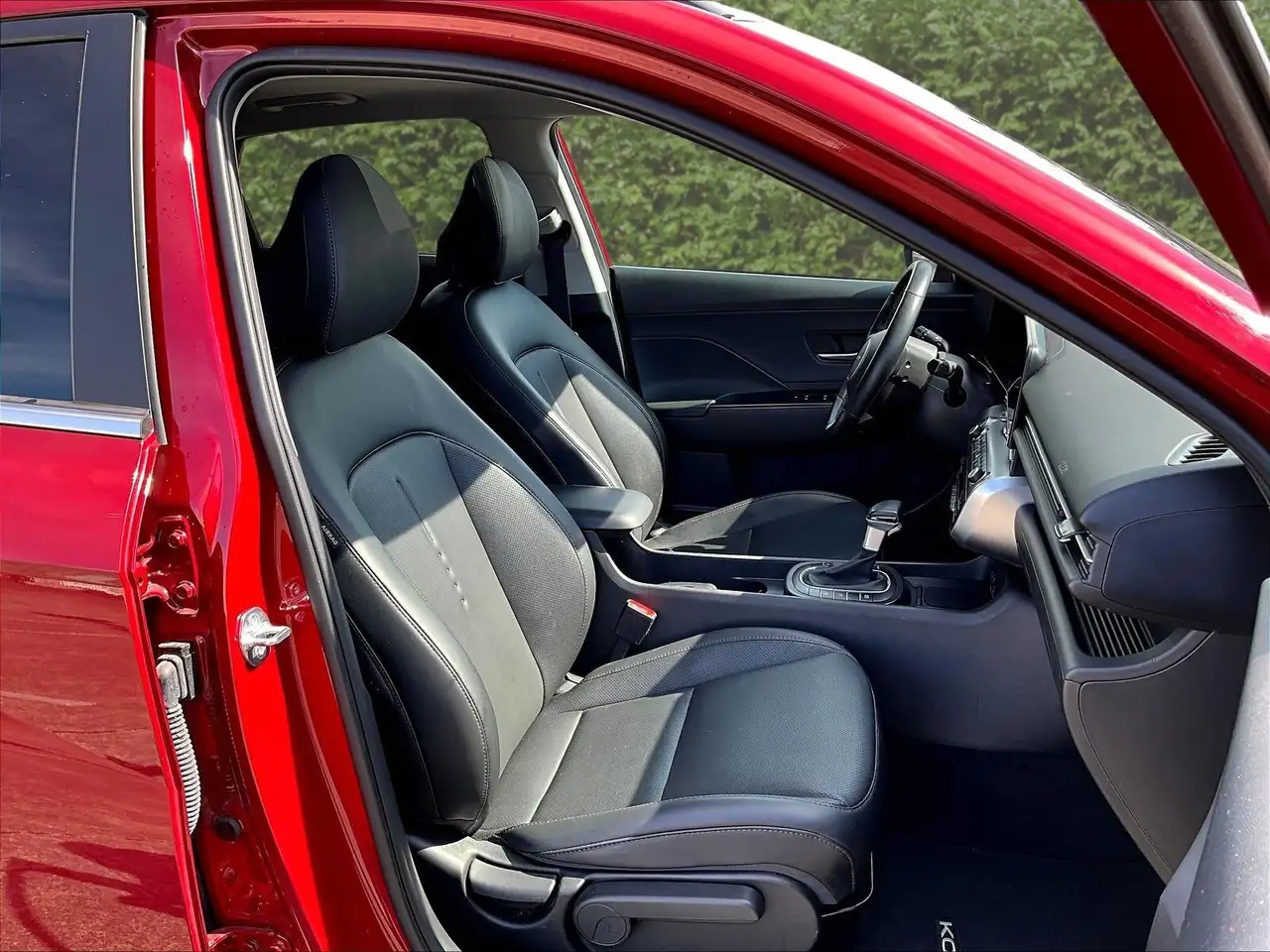 Hyundai KONA снимка Hyundai KONA