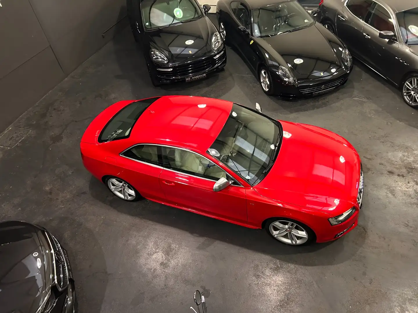 Audi Coupe 4.2 FSI V8 353 Rouge - 2