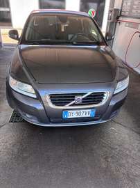 V50 2.0d R-design powershift