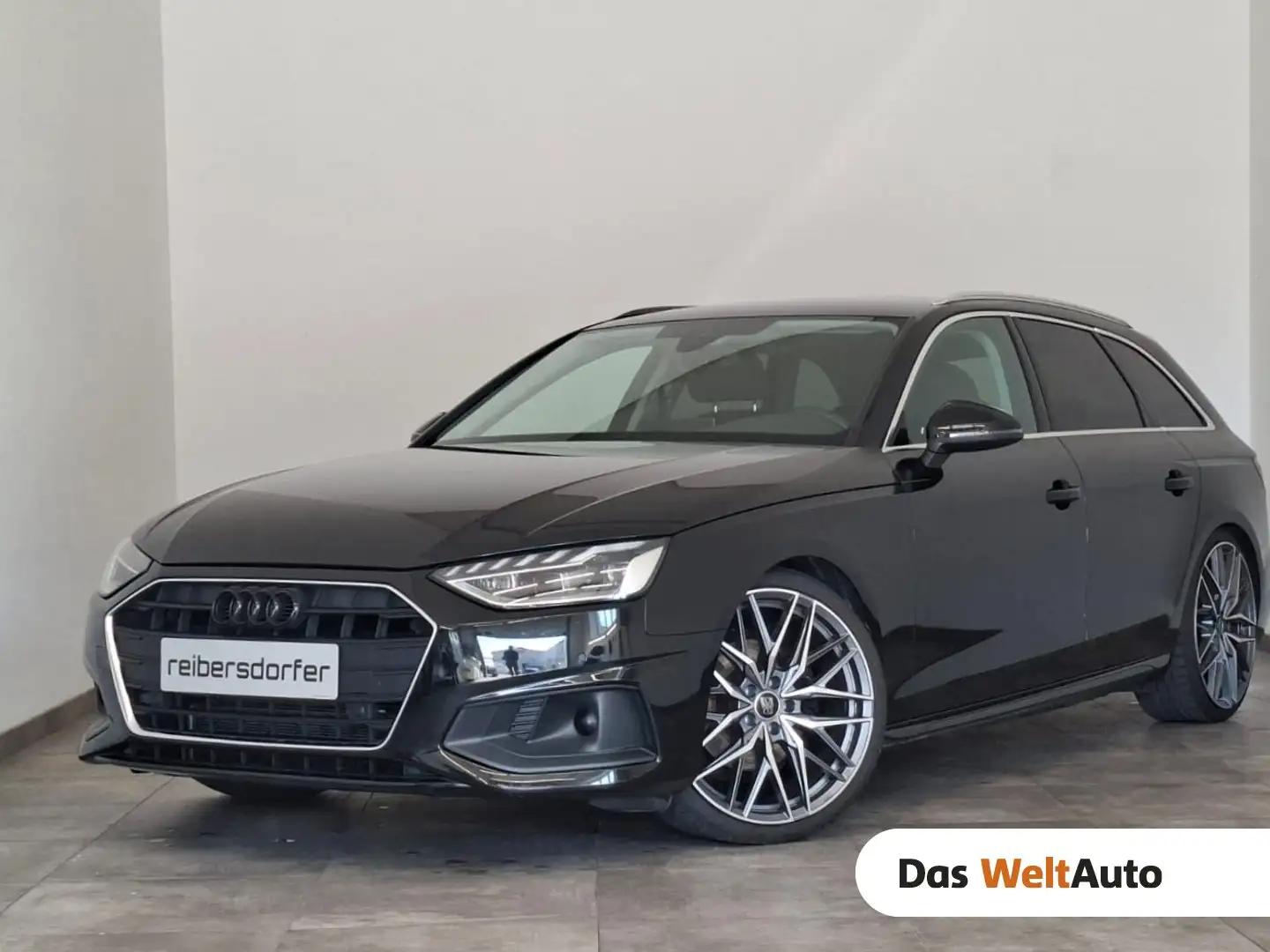 Audi A4 35 TDI Schwarz - 1