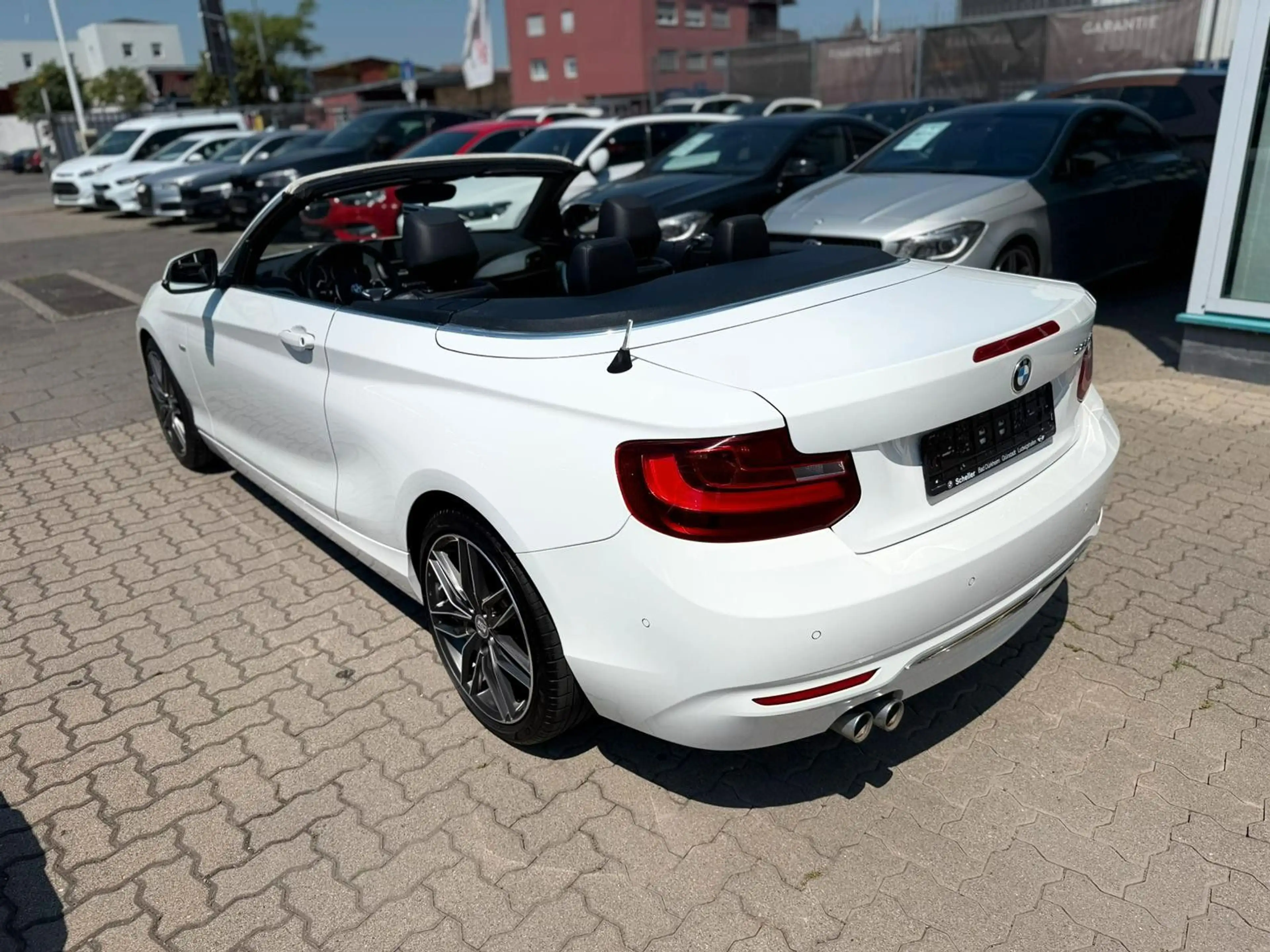 BMW 225 Cabrio 225 d LuxuryLine*Bi-XENON*NAVI*LEDER — photo 4