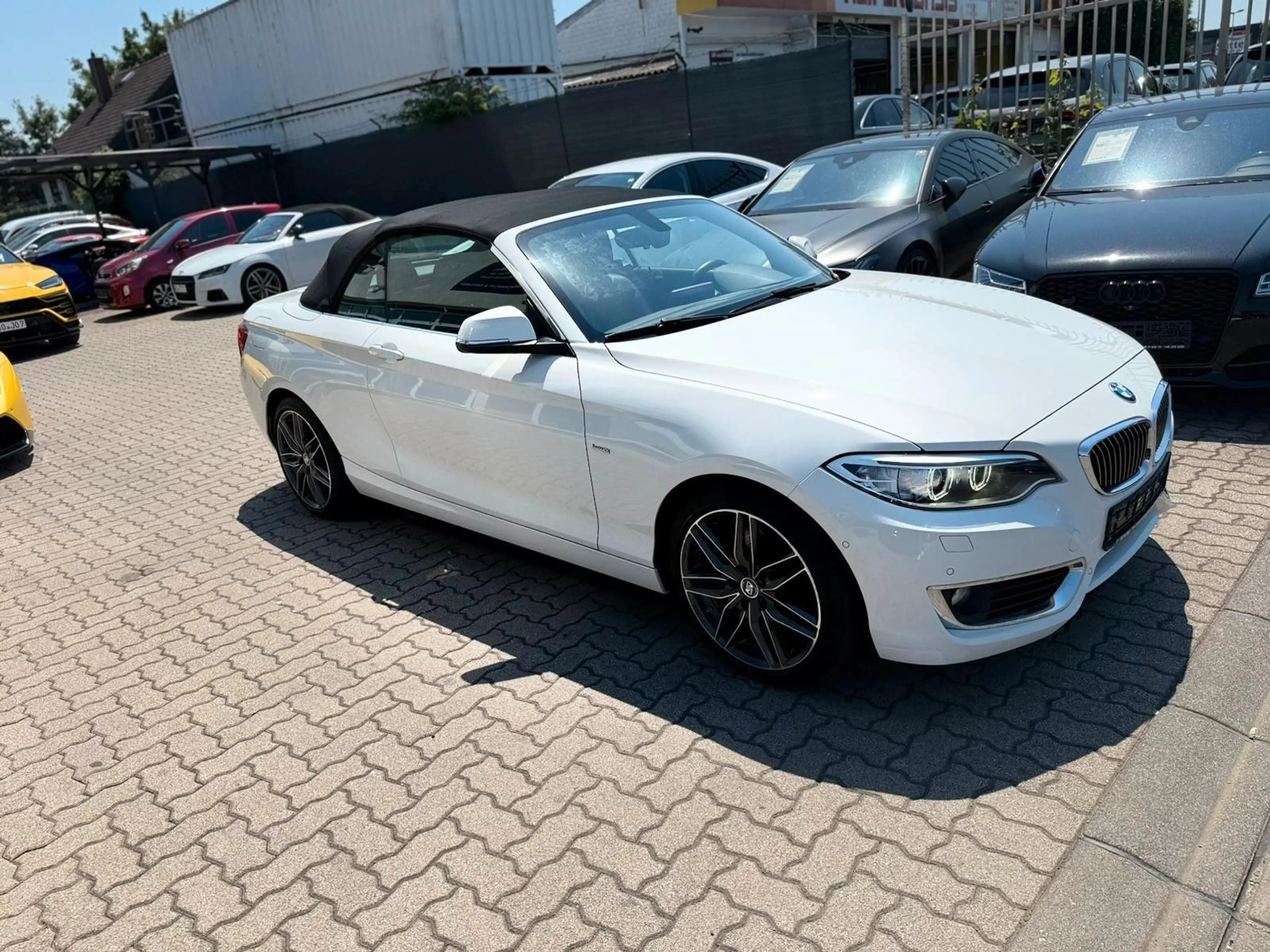 BMW 225 Cabrio 225 d LuxuryLine*Bi-XENON*NAVI*LEDER — photo 15