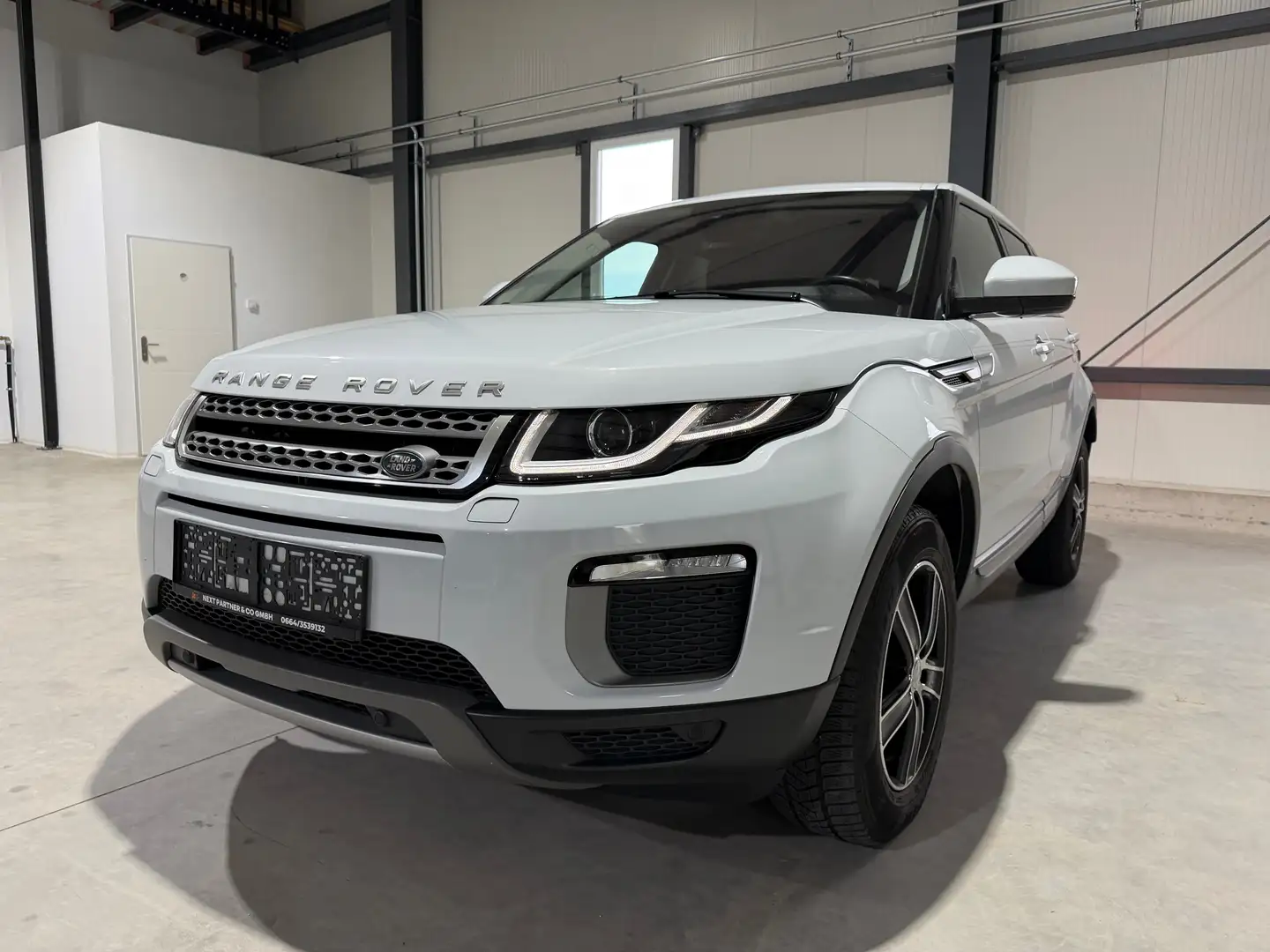 Land Rover Range Rover Evoque SE 2,0 TD4 Weiß - 2