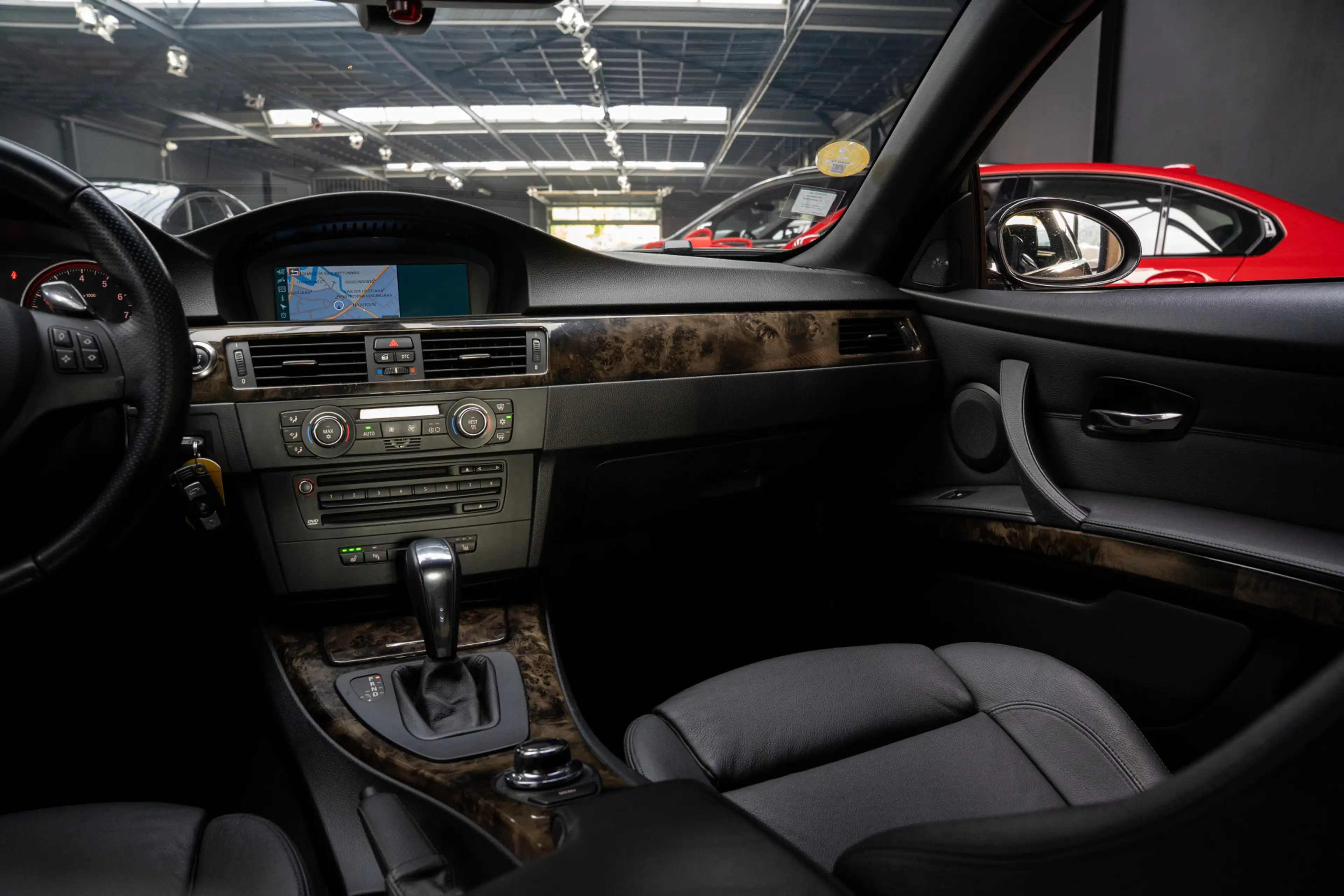 BMW 335 3-serie Cabrio 335i High Exe Navi Leer Climate Bi- — photo 17