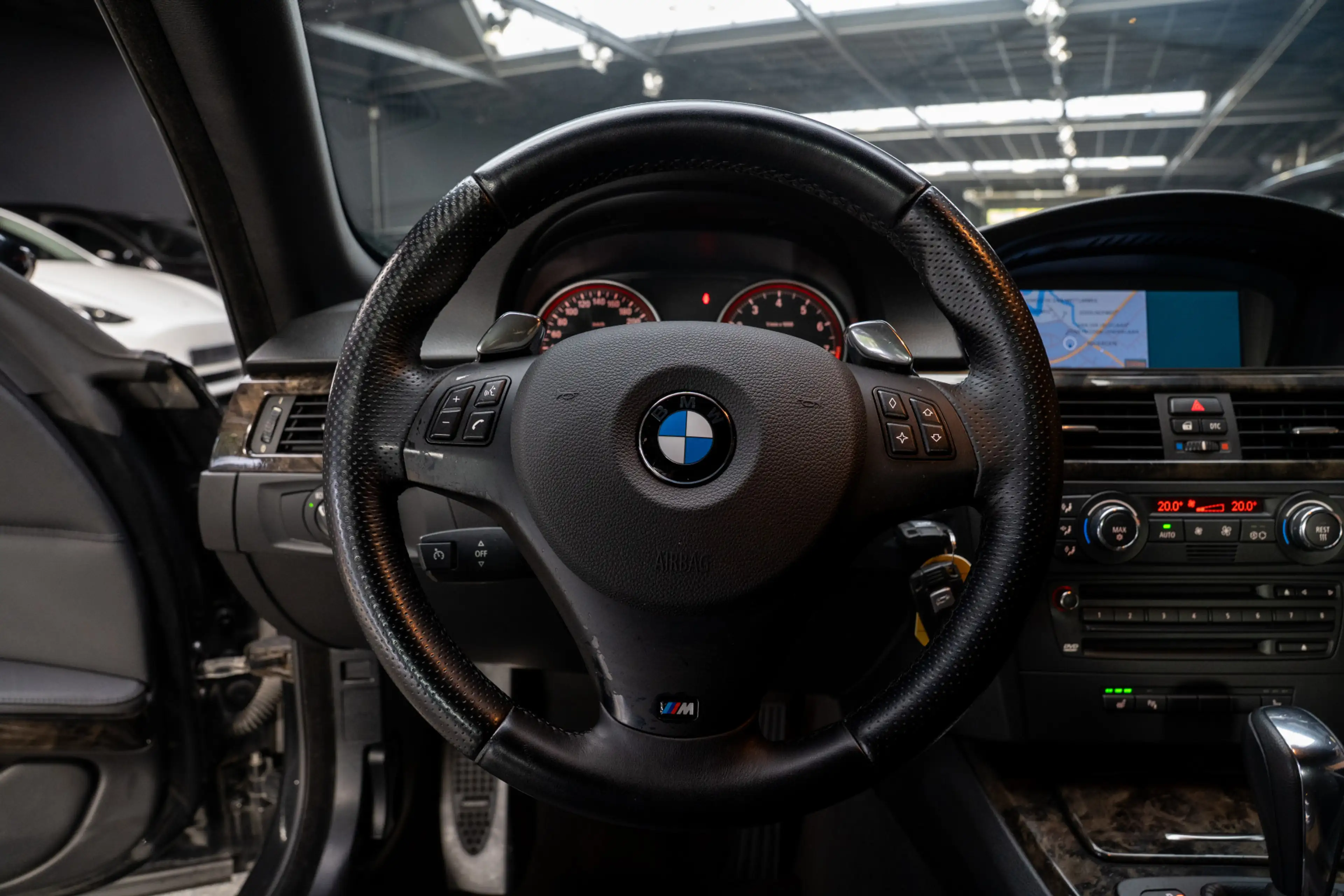 BMW 335 3-serie Cabrio 335i High Exe Navi Leer Climate Bi- — photo 16