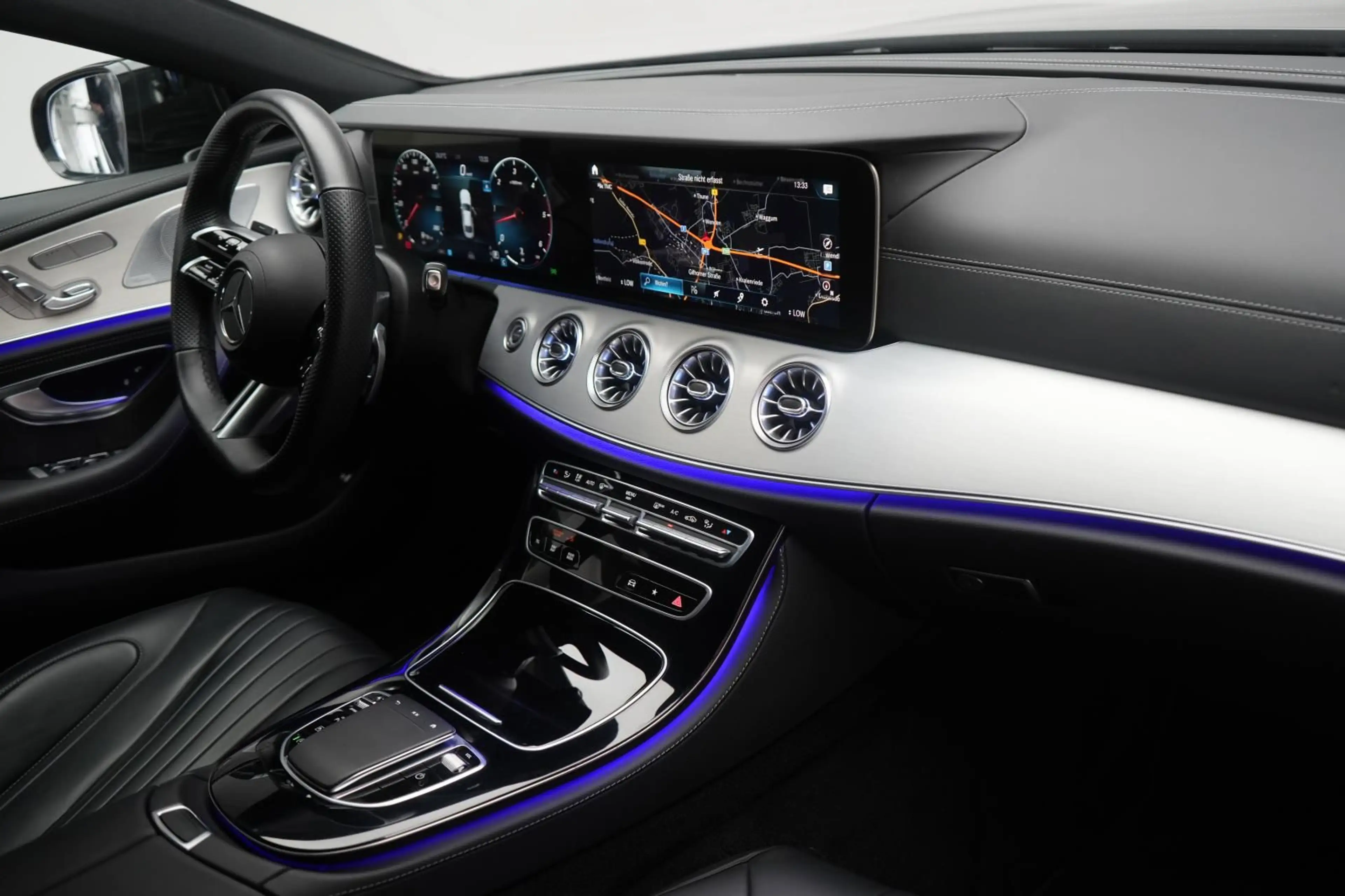 Mercedes-Benz CLS 400 d 4Matic 9G-Tronic AMG Leder/Distronic/B — photo 8