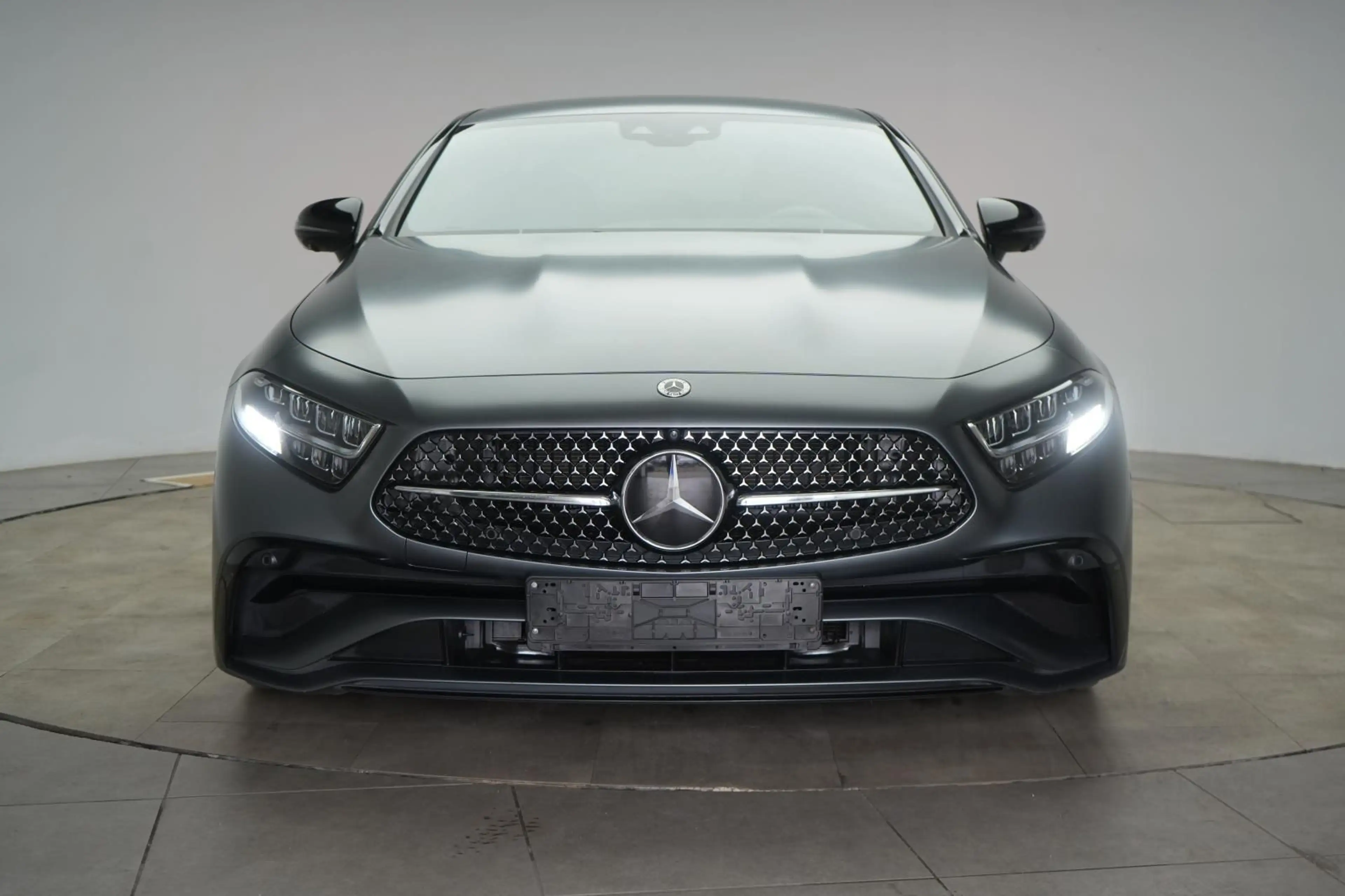 Mercedes-Benz CLS 400 d 4Matic 9G-Tronic AMG Leder/Distronic/B — photo 2