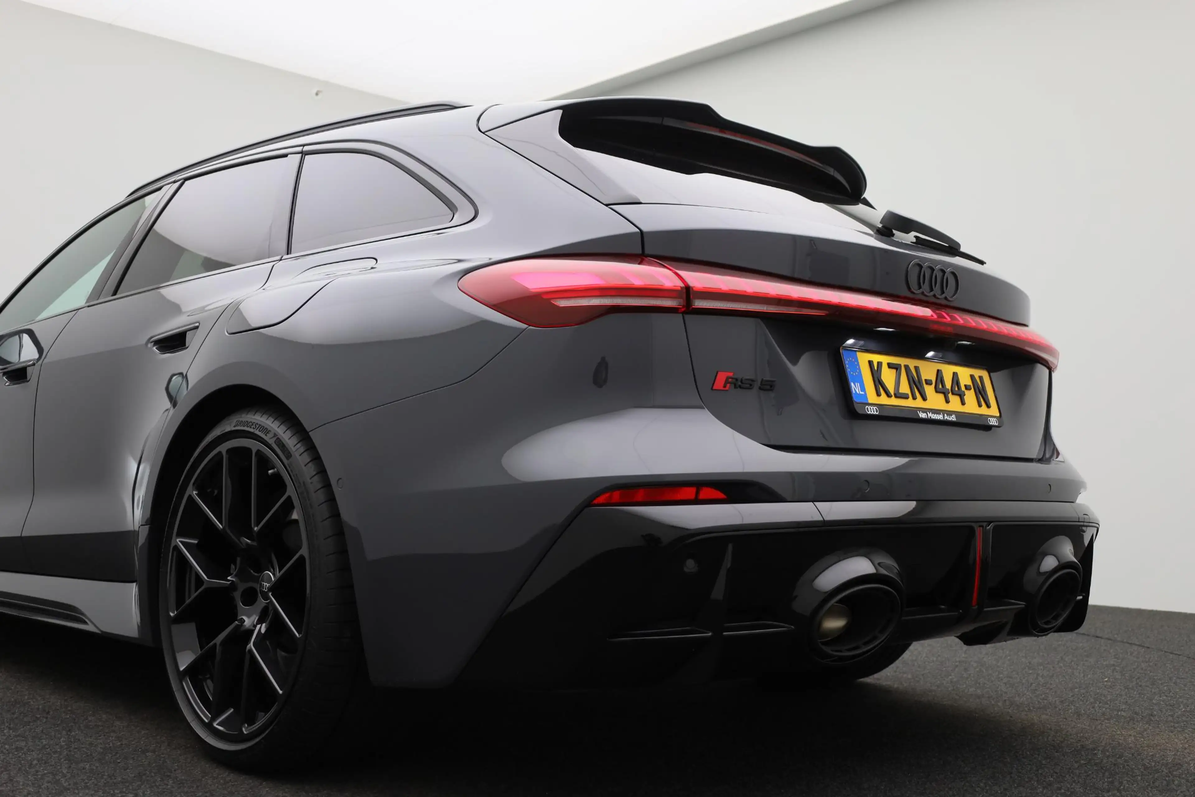 Audi RS5 Avant quattro 639 PK | RS-sportuitlaat | 360 Camer — photo 12