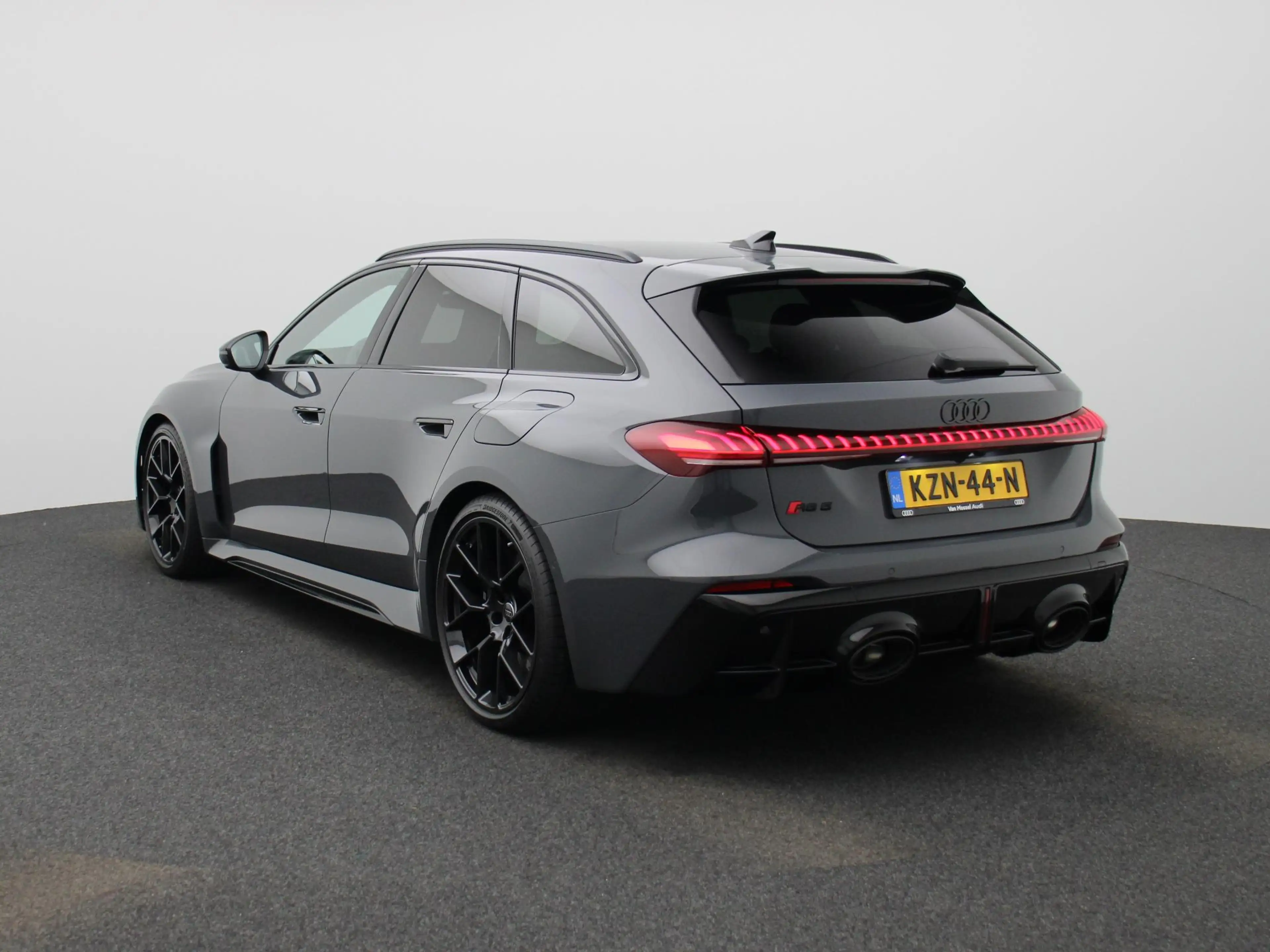 Audi RS5 Avant quattro 639 PK | RS-sportuitlaat | 360 Camer — photo 6