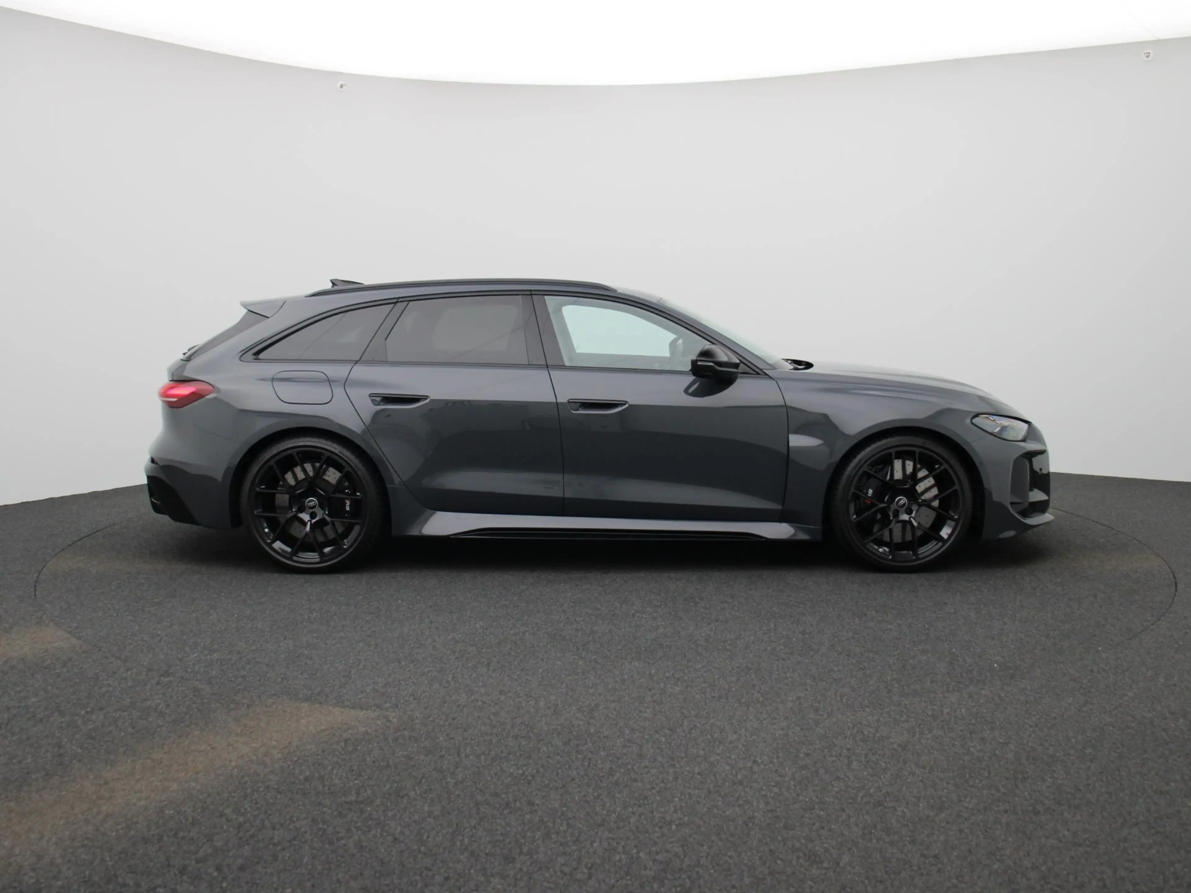 Audi RS5 Avant quattro 639 PK | RS-sportuitlaat | 360 Camer — photo 9