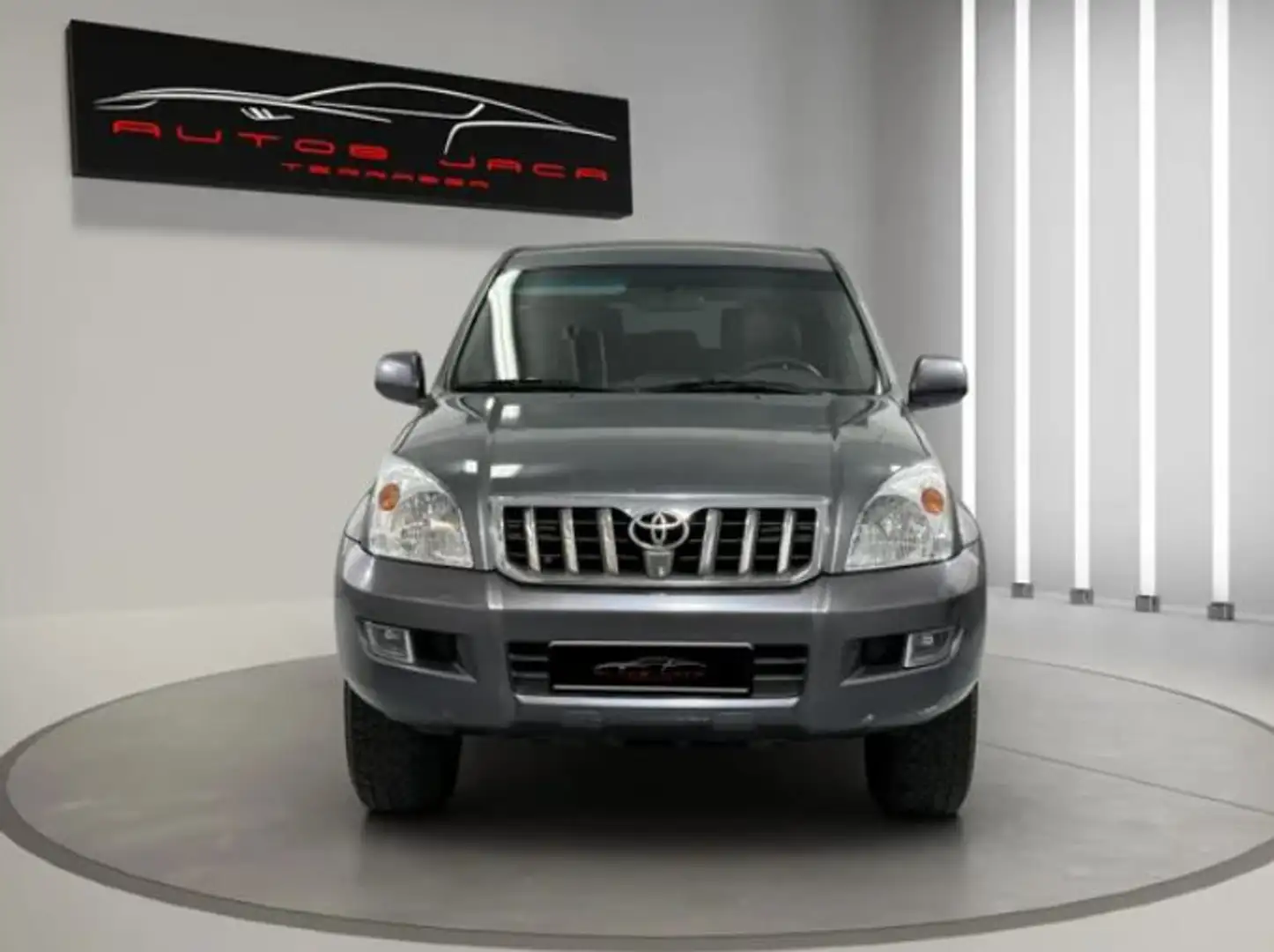 Toyota Land Cruiser 3.0D-4D VX - 2