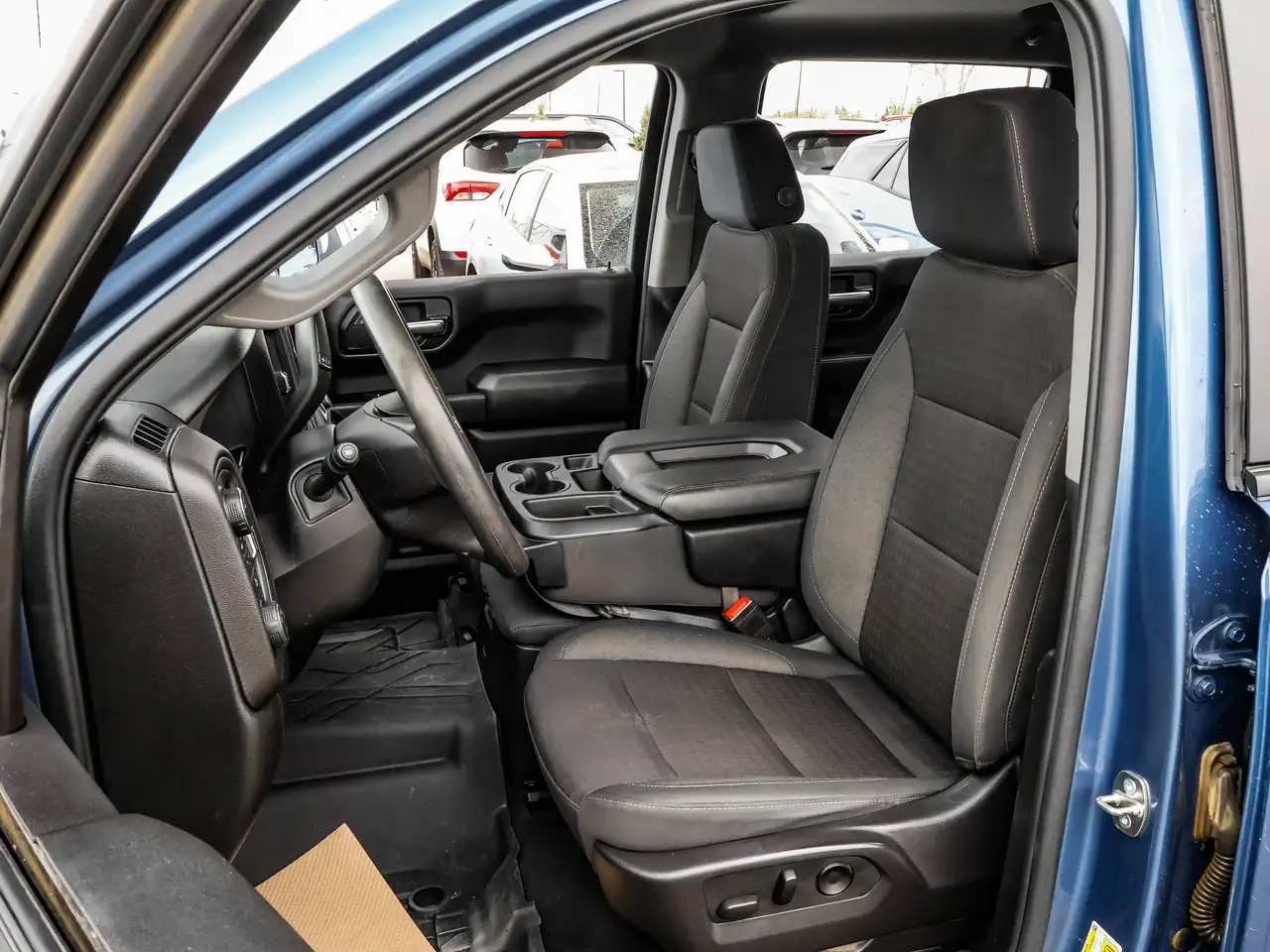 Chevrolet Silverado 1500 снимка Chevrolet Silverado 1500