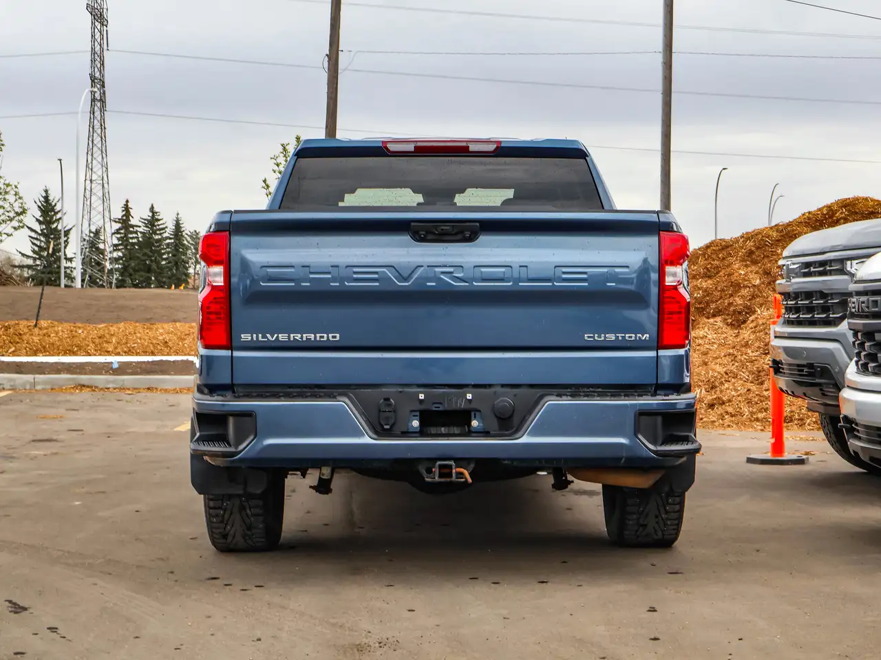 Chevrolet Silverado 1500 снимка Chevrolet Silverado 1500