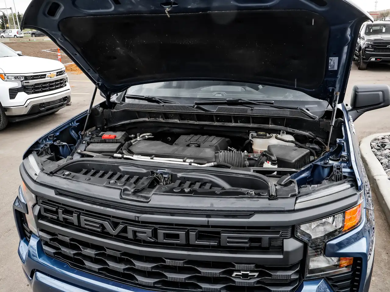 Chevrolet Silverado 1500 снимка Chevrolet Silverado 1500