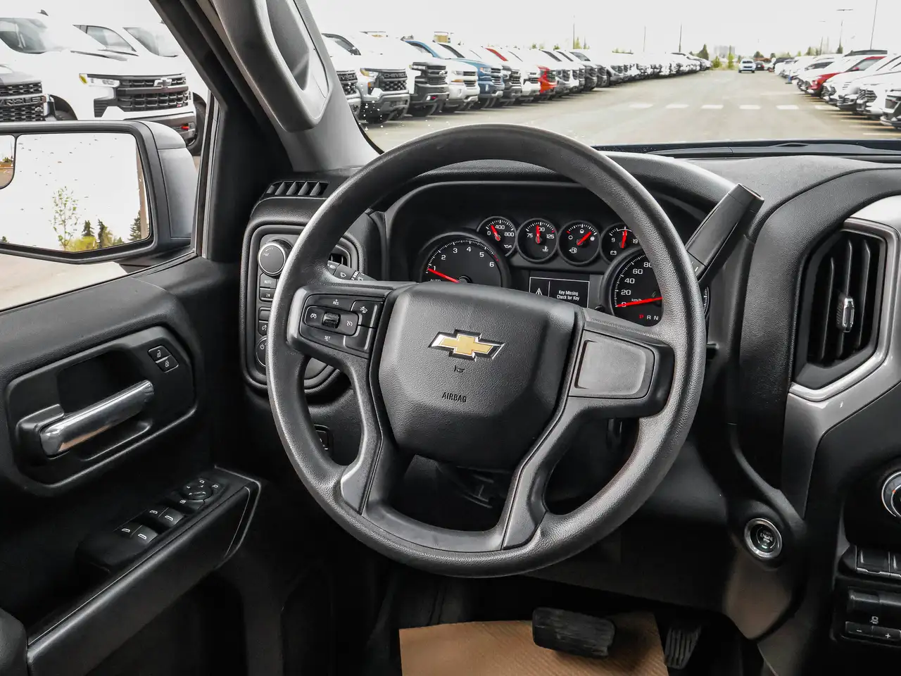 Chevrolet Silverado 1500 снимка Chevrolet Silverado 1500